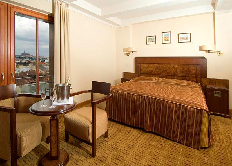 Hotel Majestic Plaza — photo 4