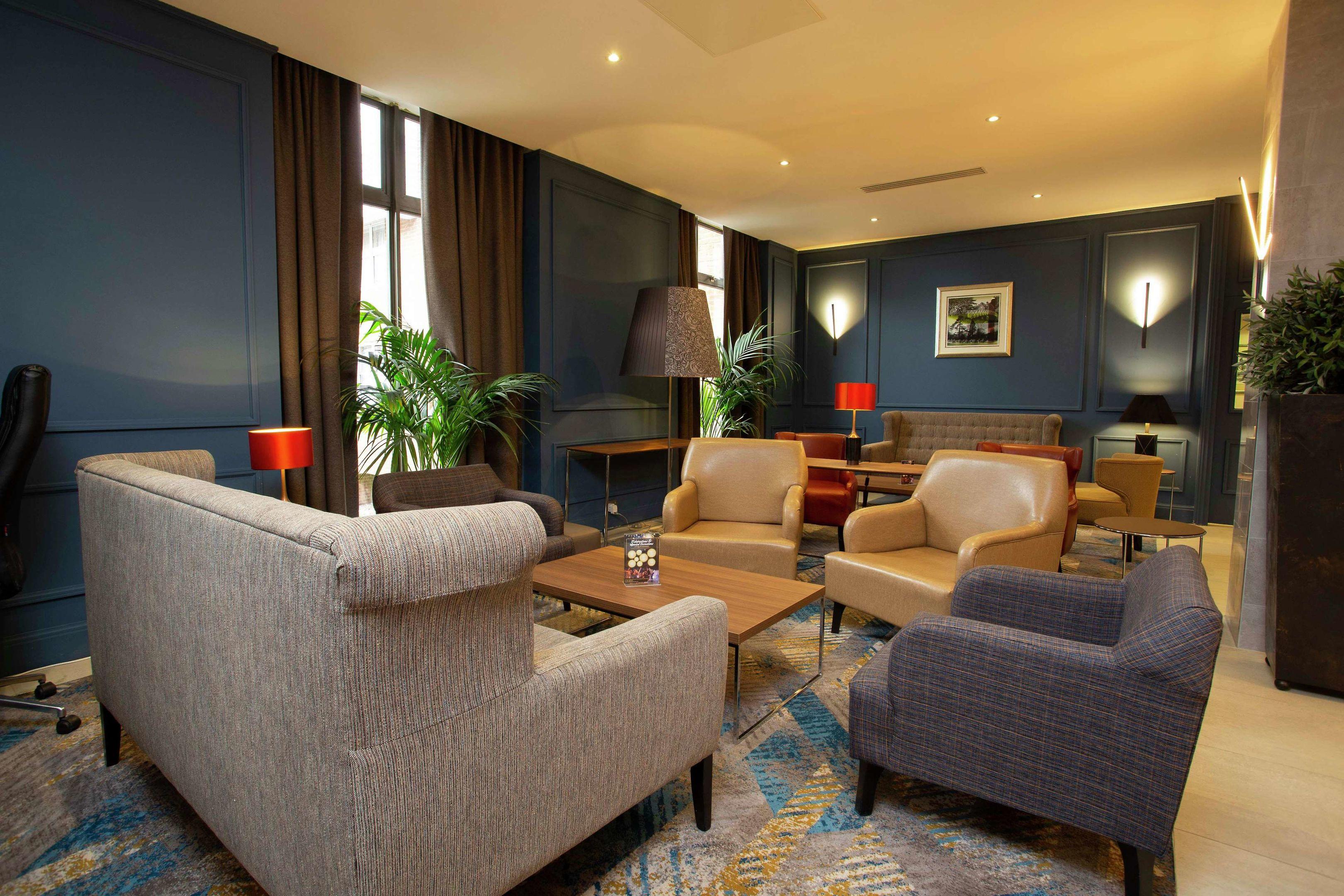 DoubleTree by Hilton Reading M4 J10 — photo 3