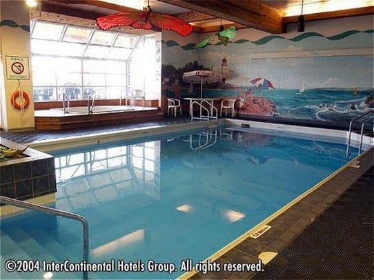 Riverside Resort — photo 5