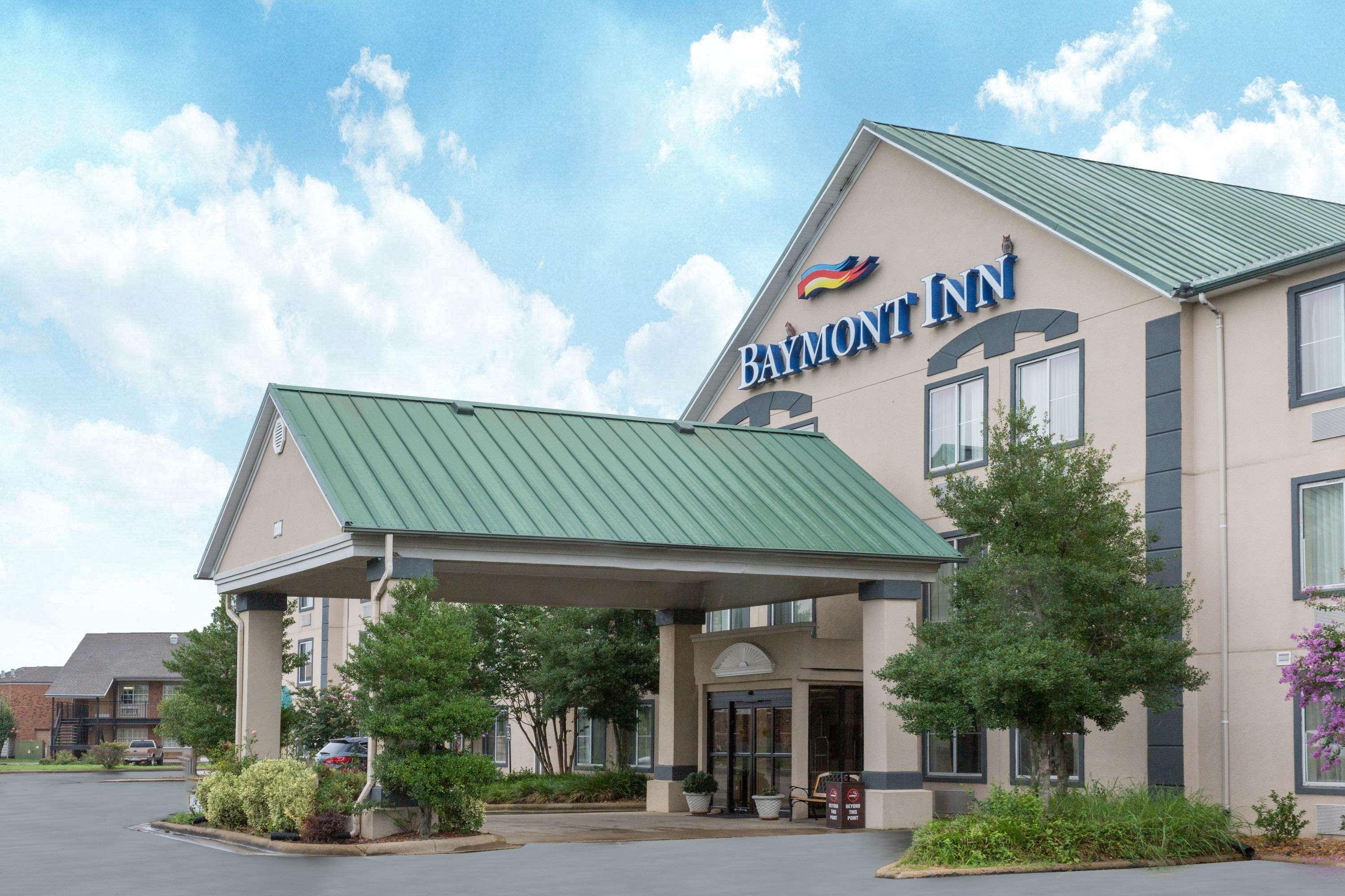 Baymont Inn & Suites Jonesboro