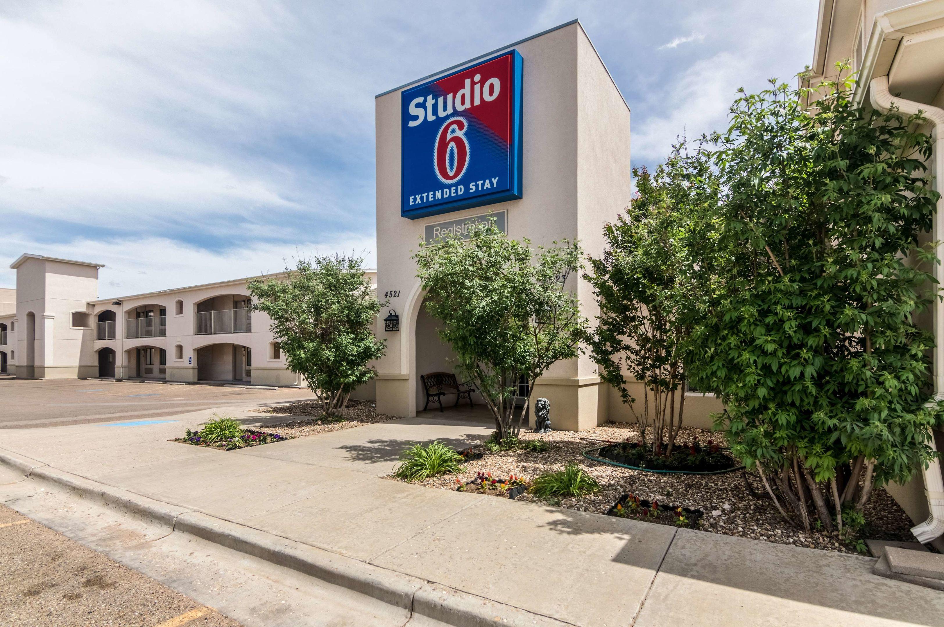 Studio 6 Lubbock Medical Center — photo 5