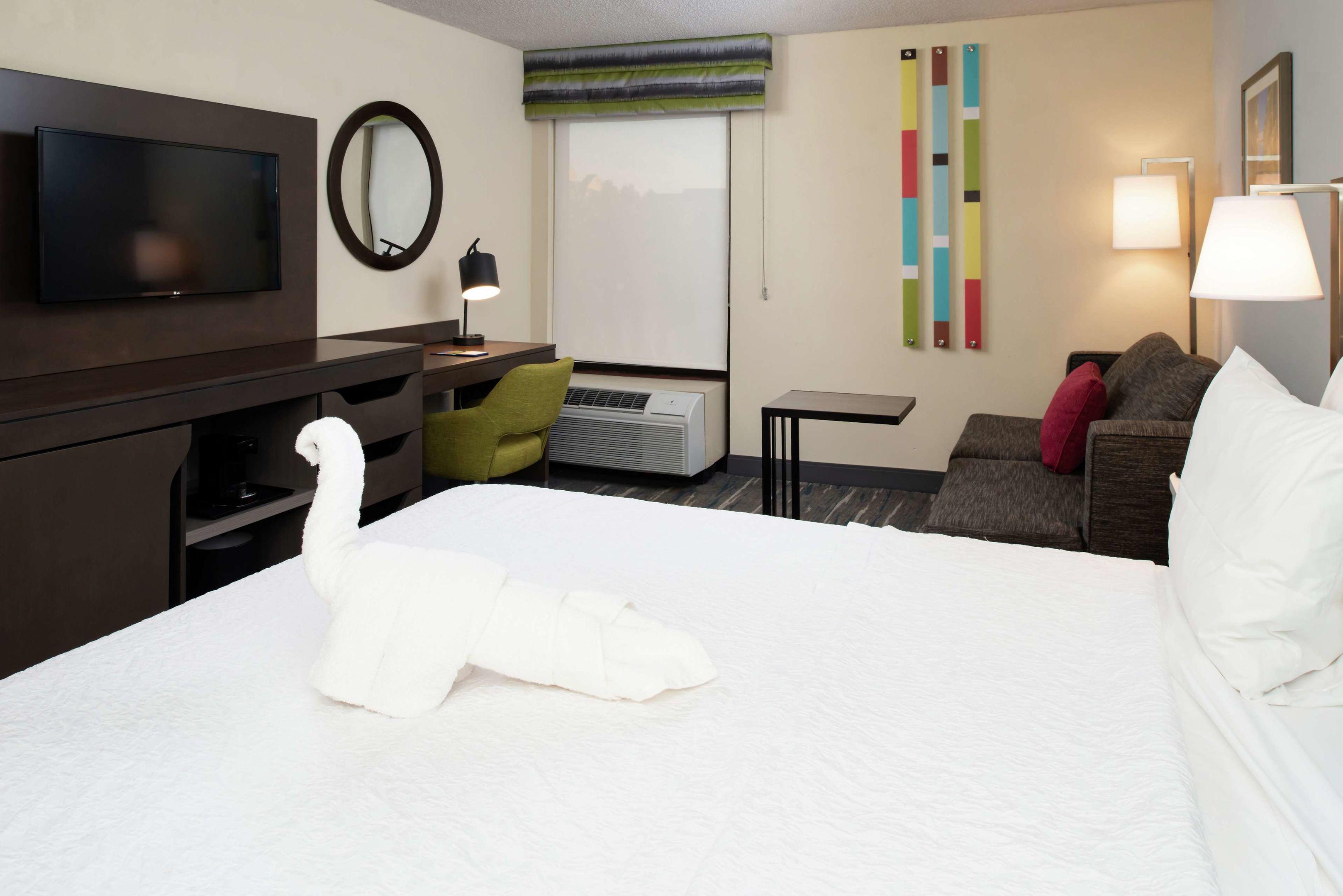 Hampton Inn Greensboro Airport — photo 5