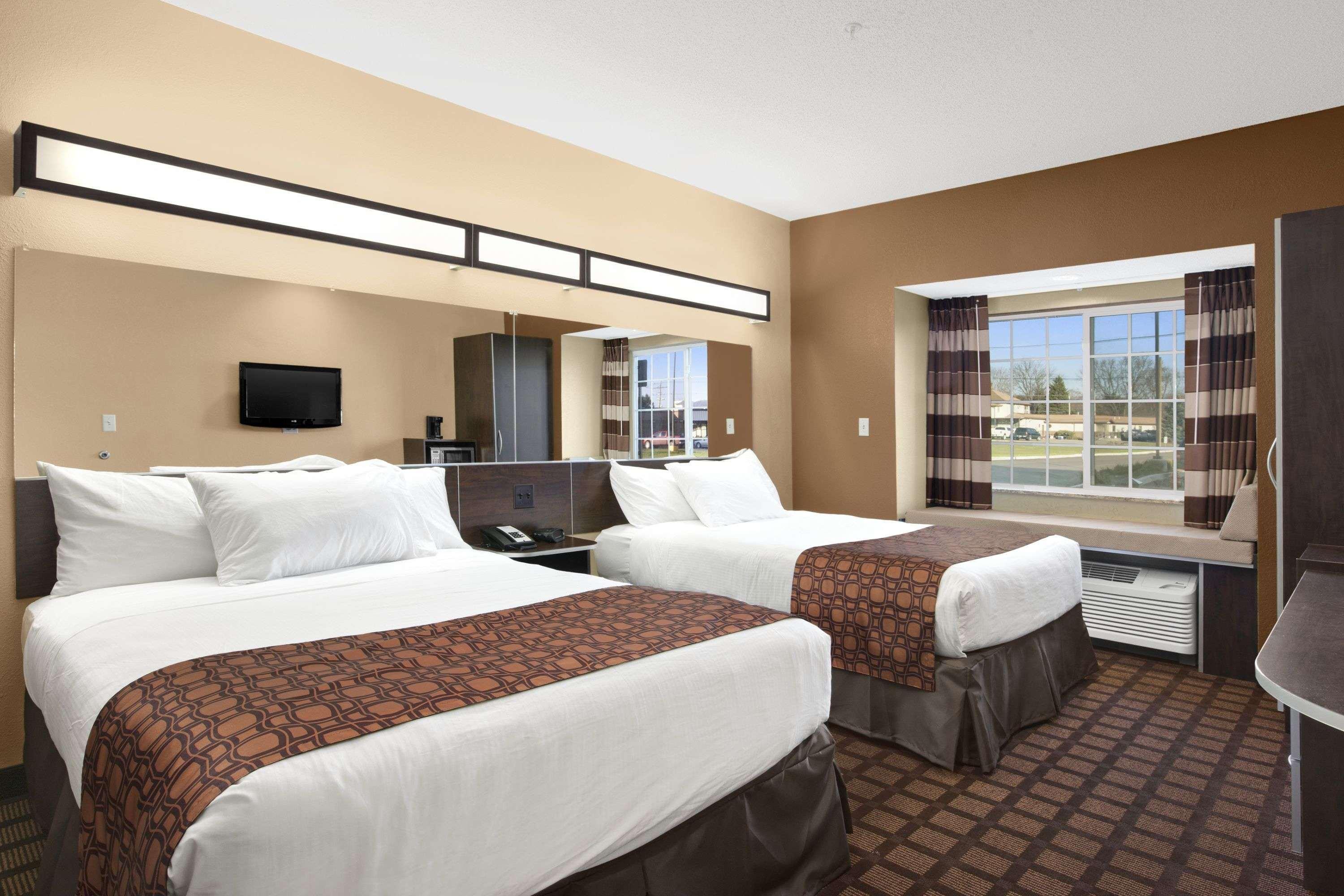Microtel Inn & Suites by Wyndham Sayre — photo 4