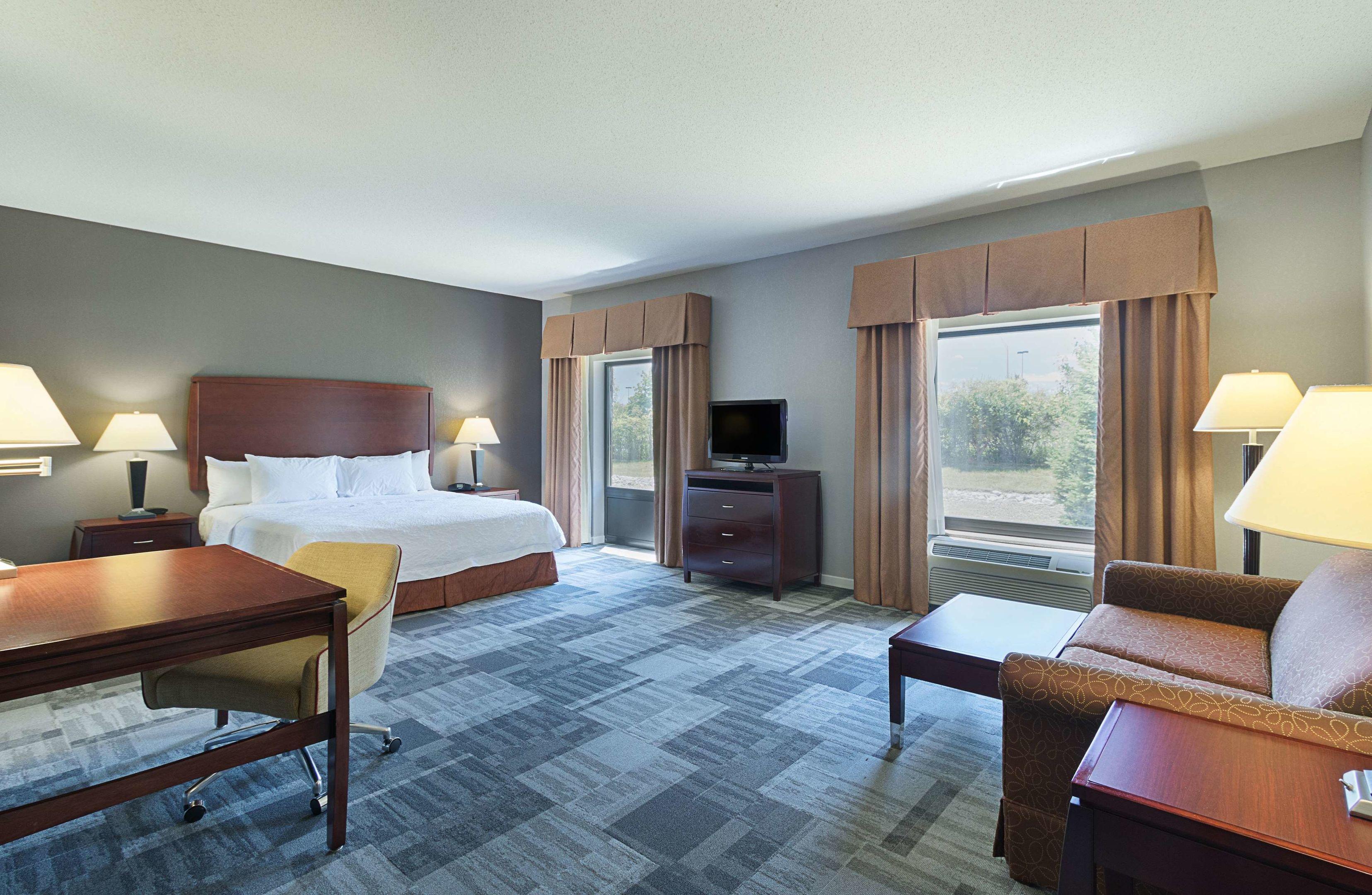 Hampton Inn & Suites Brownsburg — photo 4