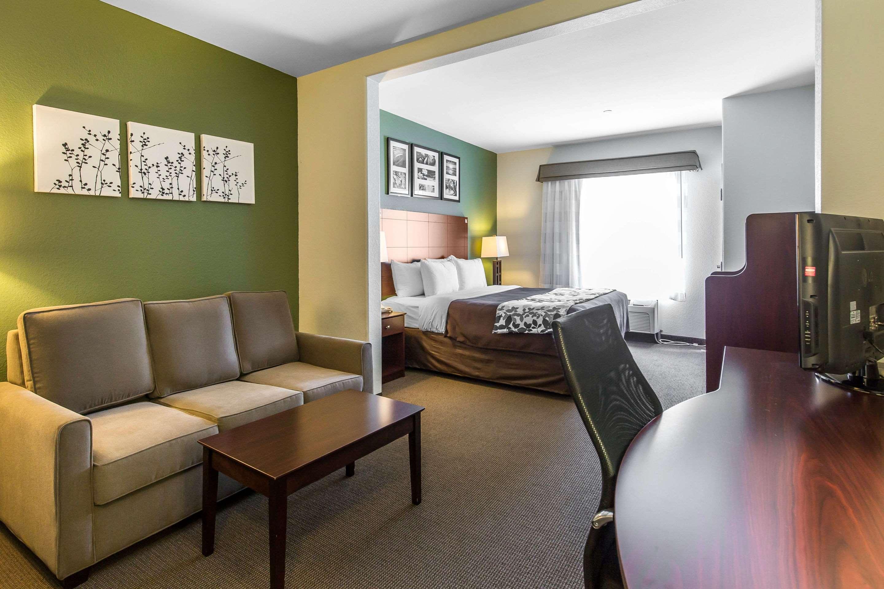 Sleep Inn & Suites Intercontinental Airport East — photo 5