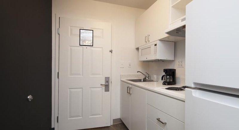 InTown Suites Newport News City Center — photo 5