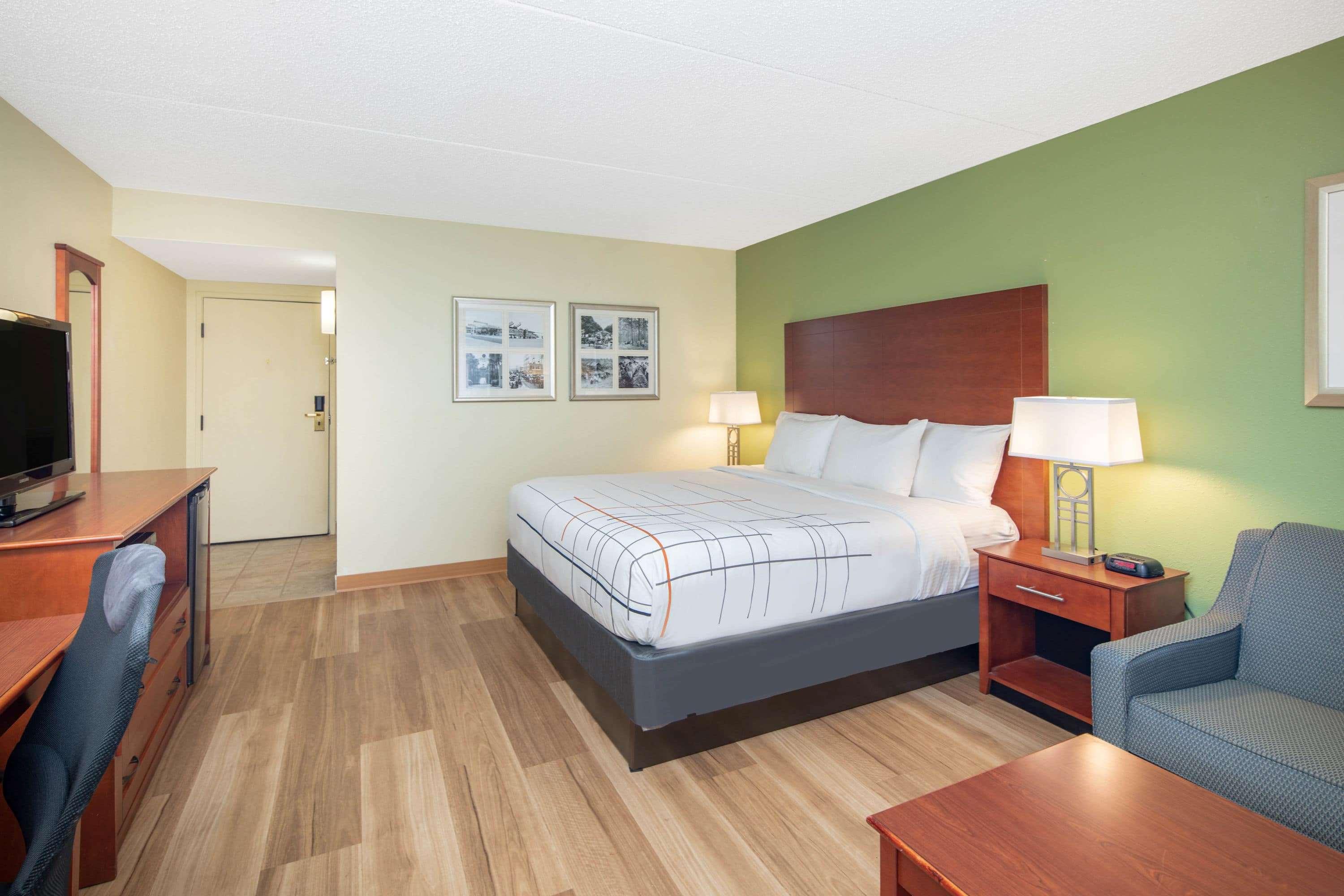 Wingate by Wyndham Valdosta/Moody AFB — photo 5