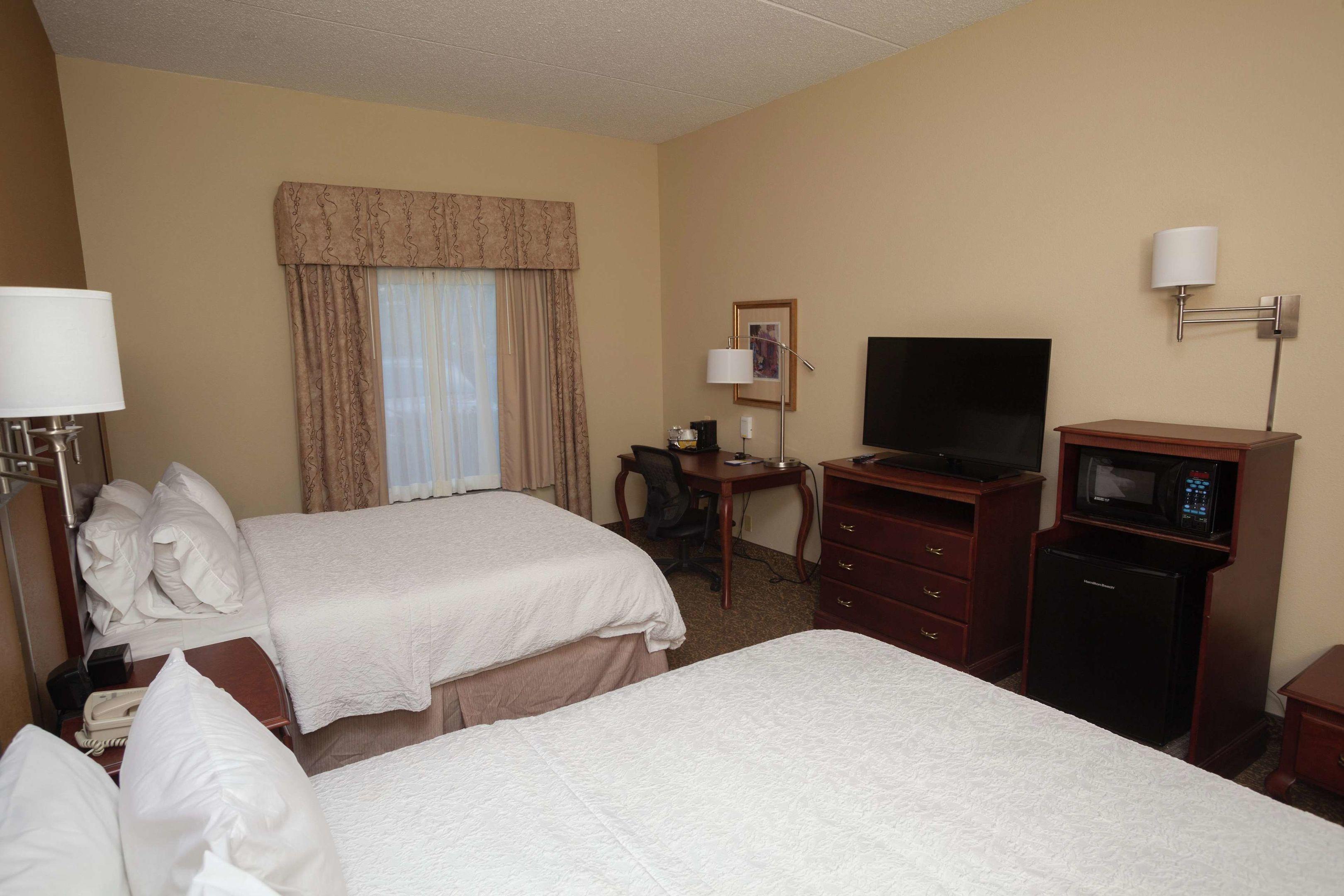 Hampton Inn Oneonta — photo 4