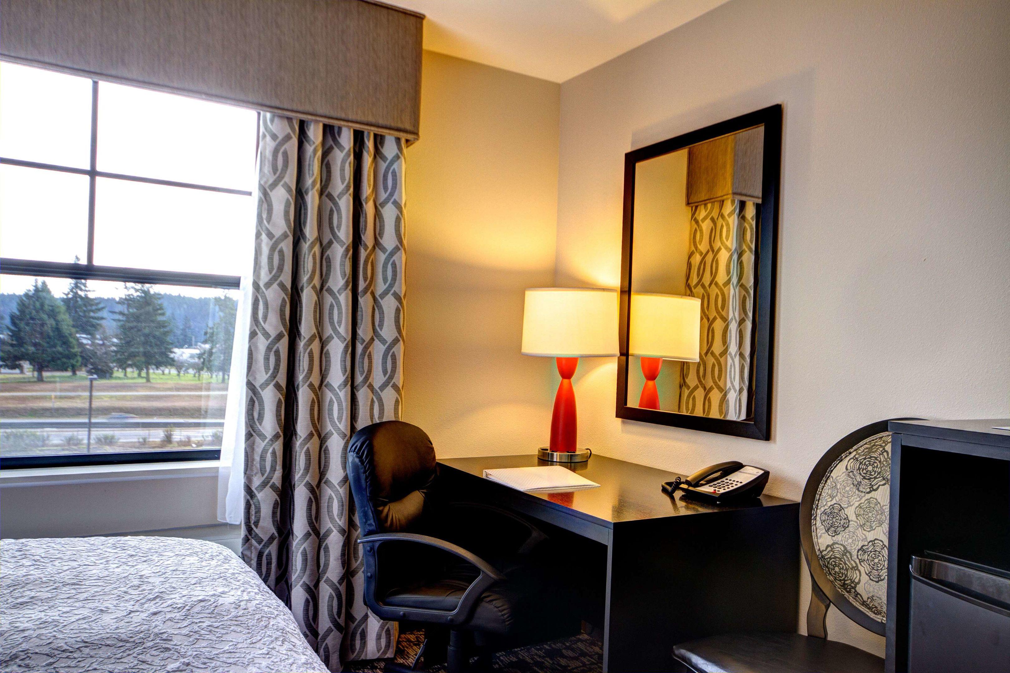 Hampton Inn & Suites DuPont — photo 5
