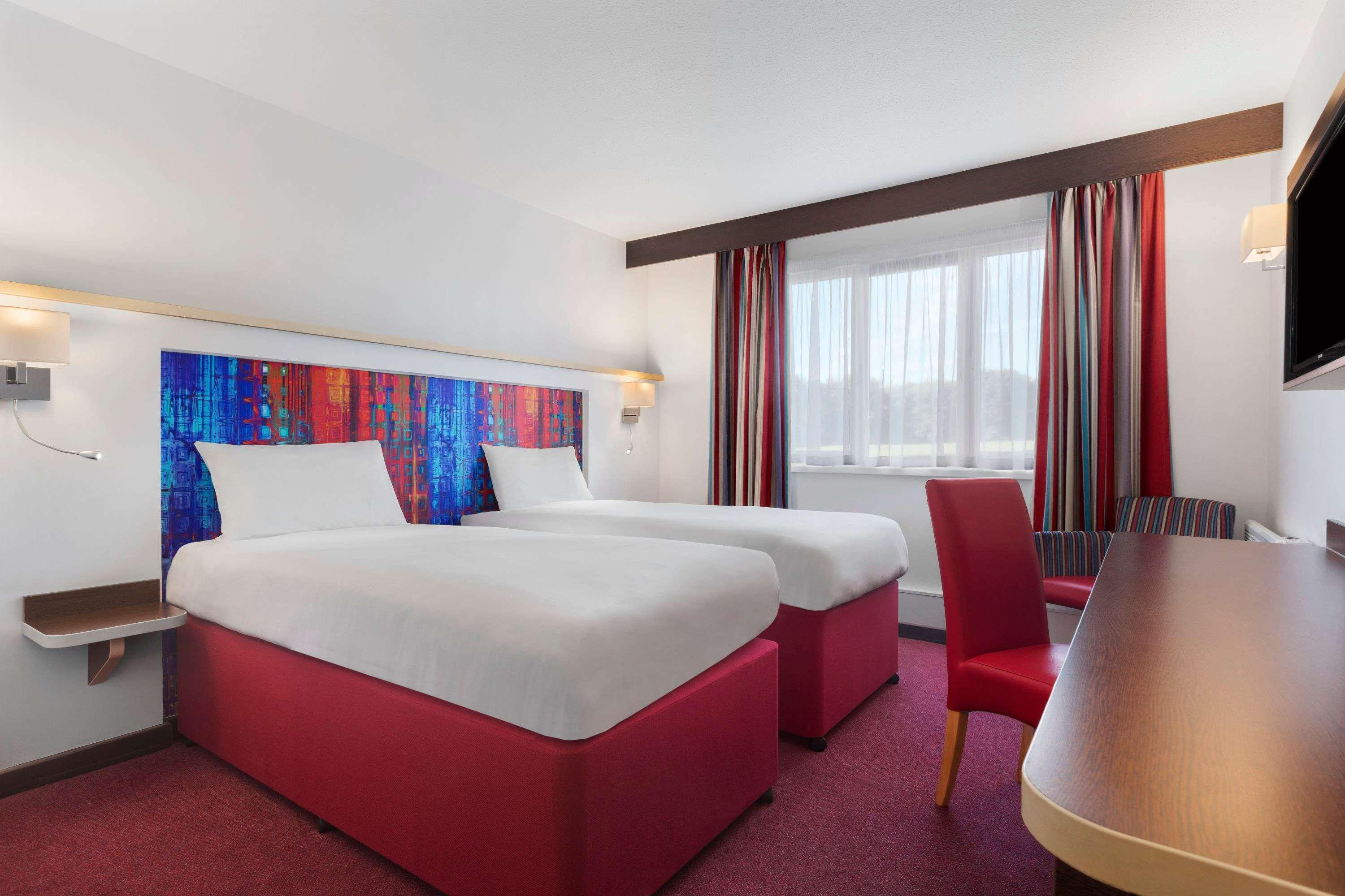 Ramada Milton Keynes — photo 3