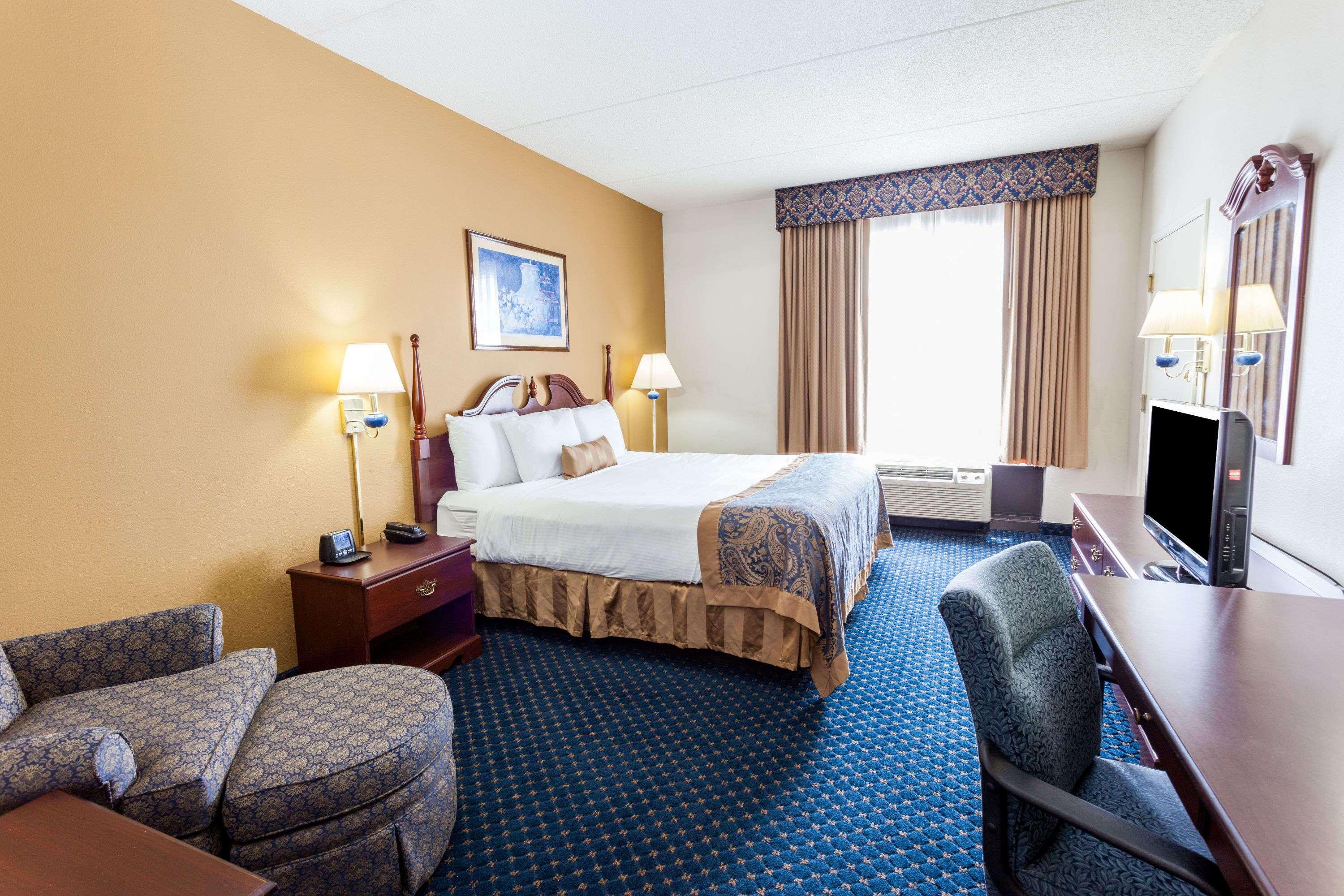 Wingate by Wyndham - Atlanta at Six Flags — photo 3
