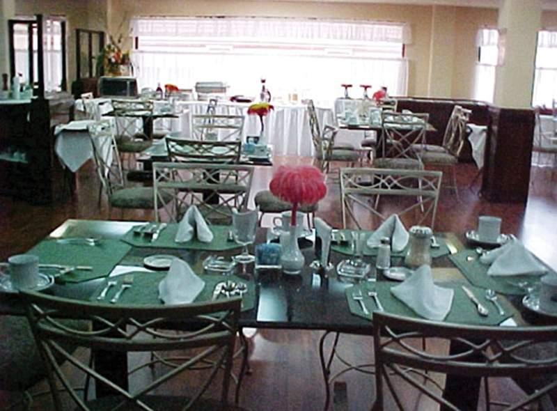 Santa Rosa Suites — photo 4