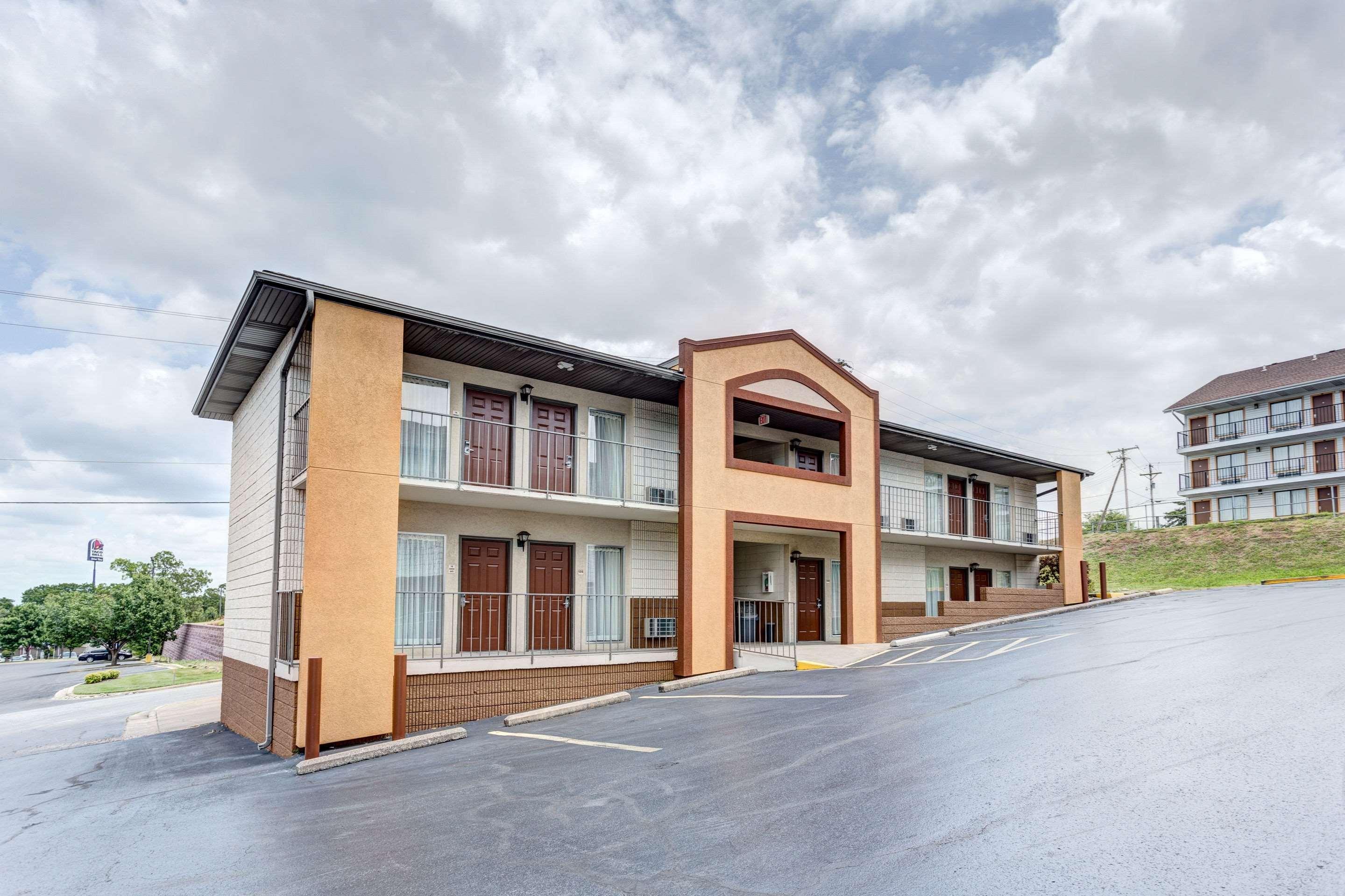 Comfort Inn West — photo 5