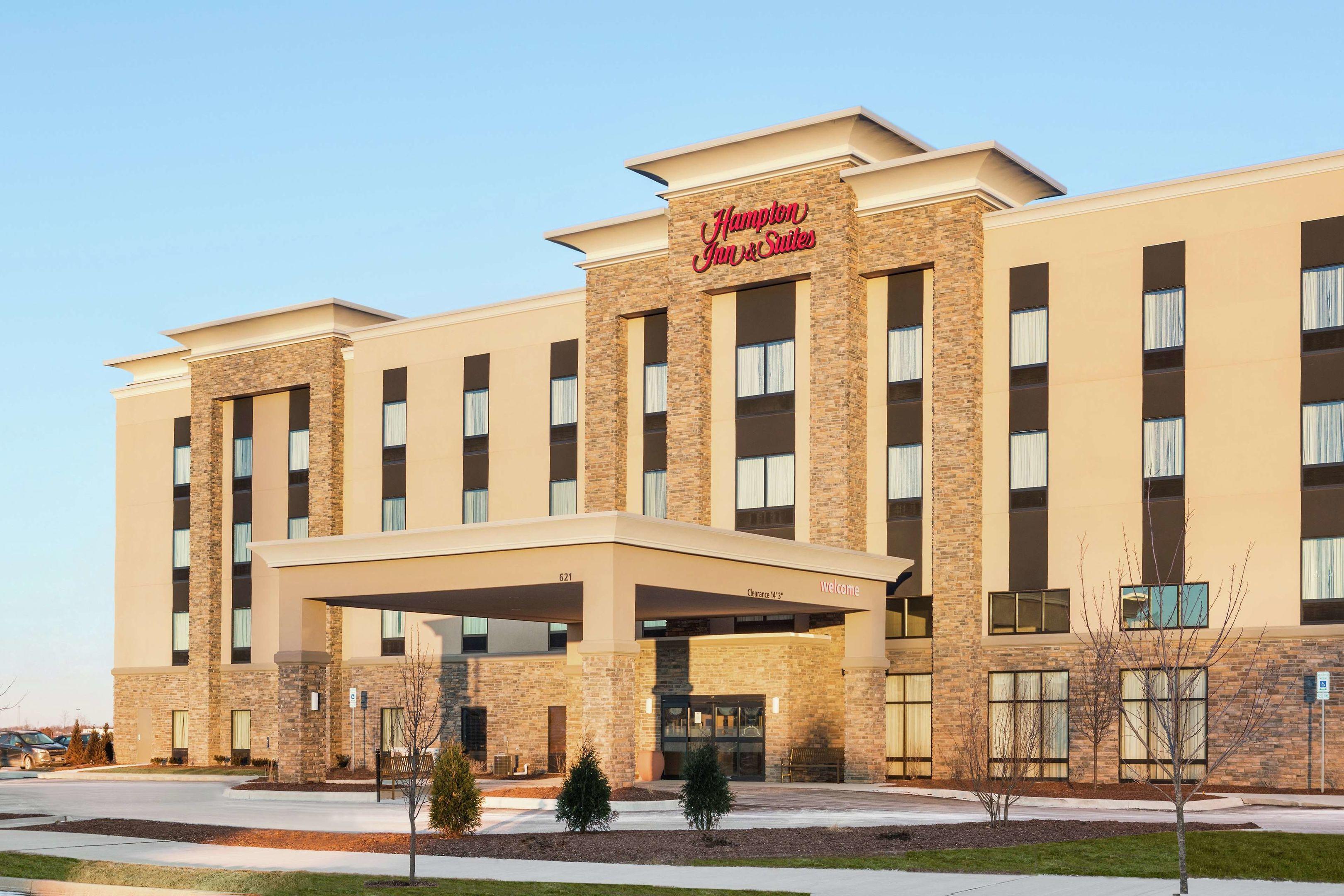 Hampton Inn & Suites Minooka