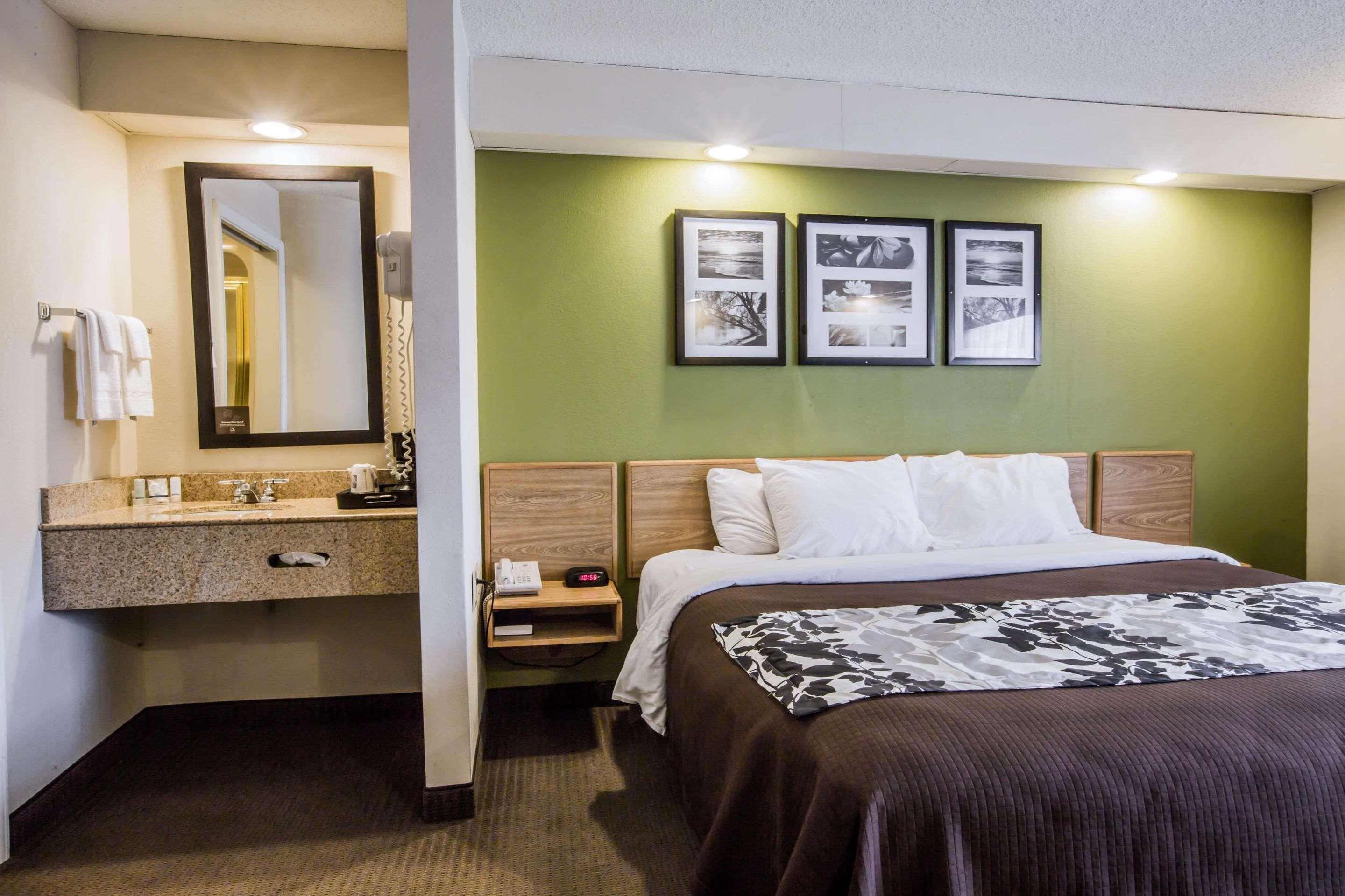 Sleep Inn At Six Flags — photo 4