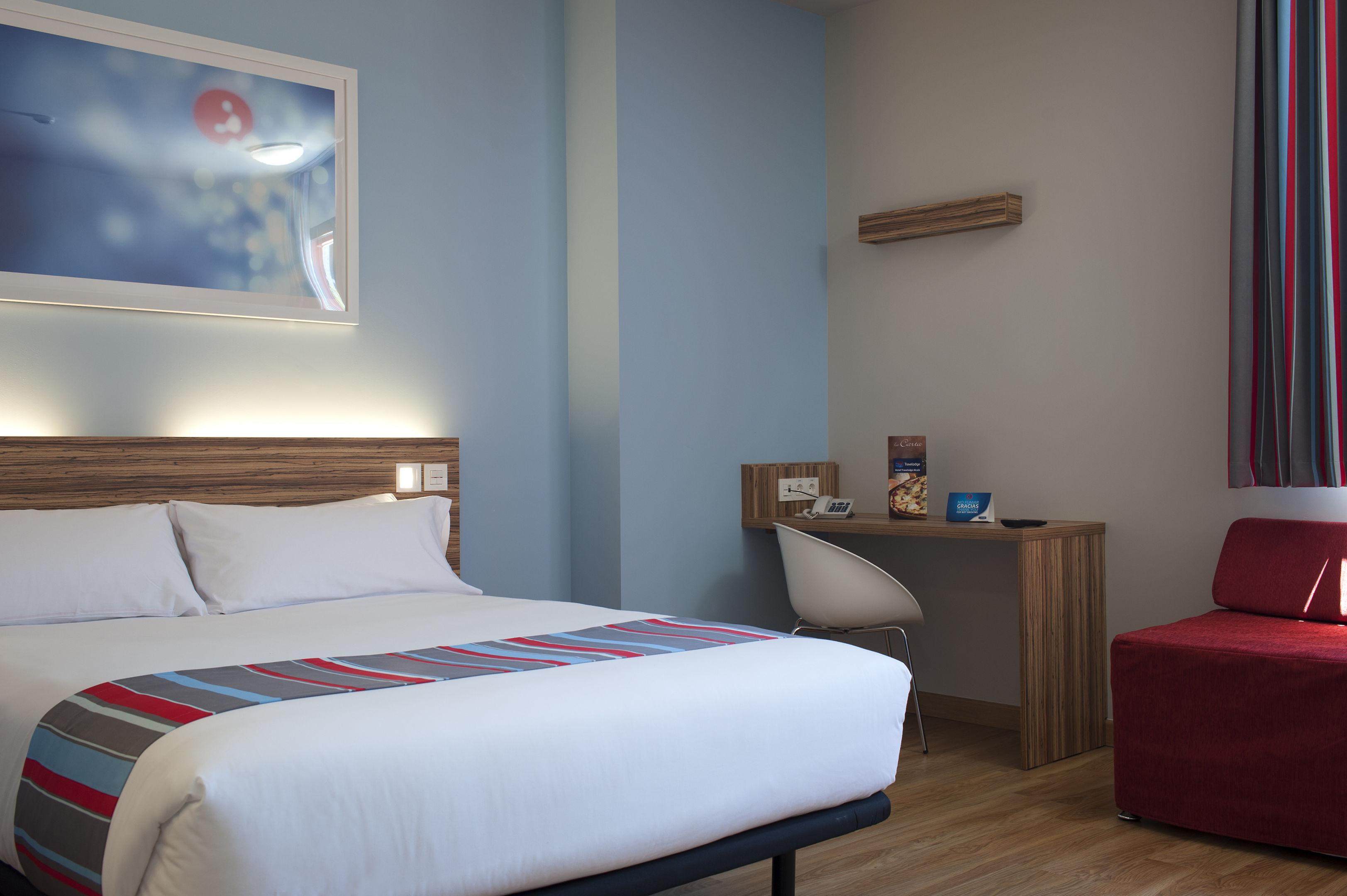Travelodge Madrid Alcalá — photo 5