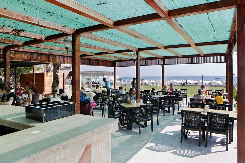 Larissa Beach Club Side — photo 4