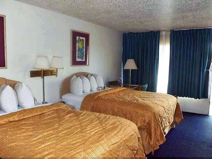 Motel 6 Spring Hill Weeki Wachee — photo 5
