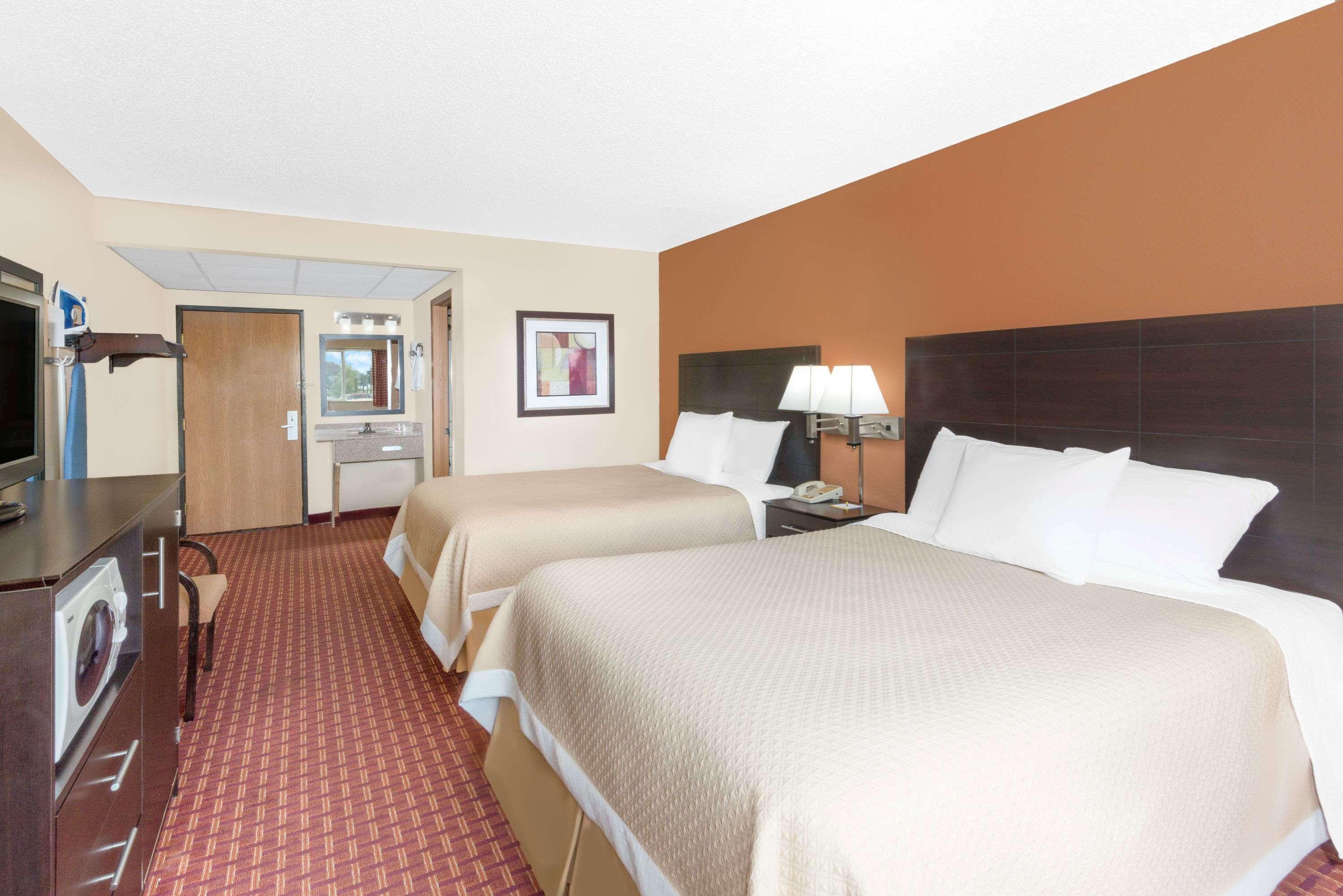 Days Inn Ames — photo 5