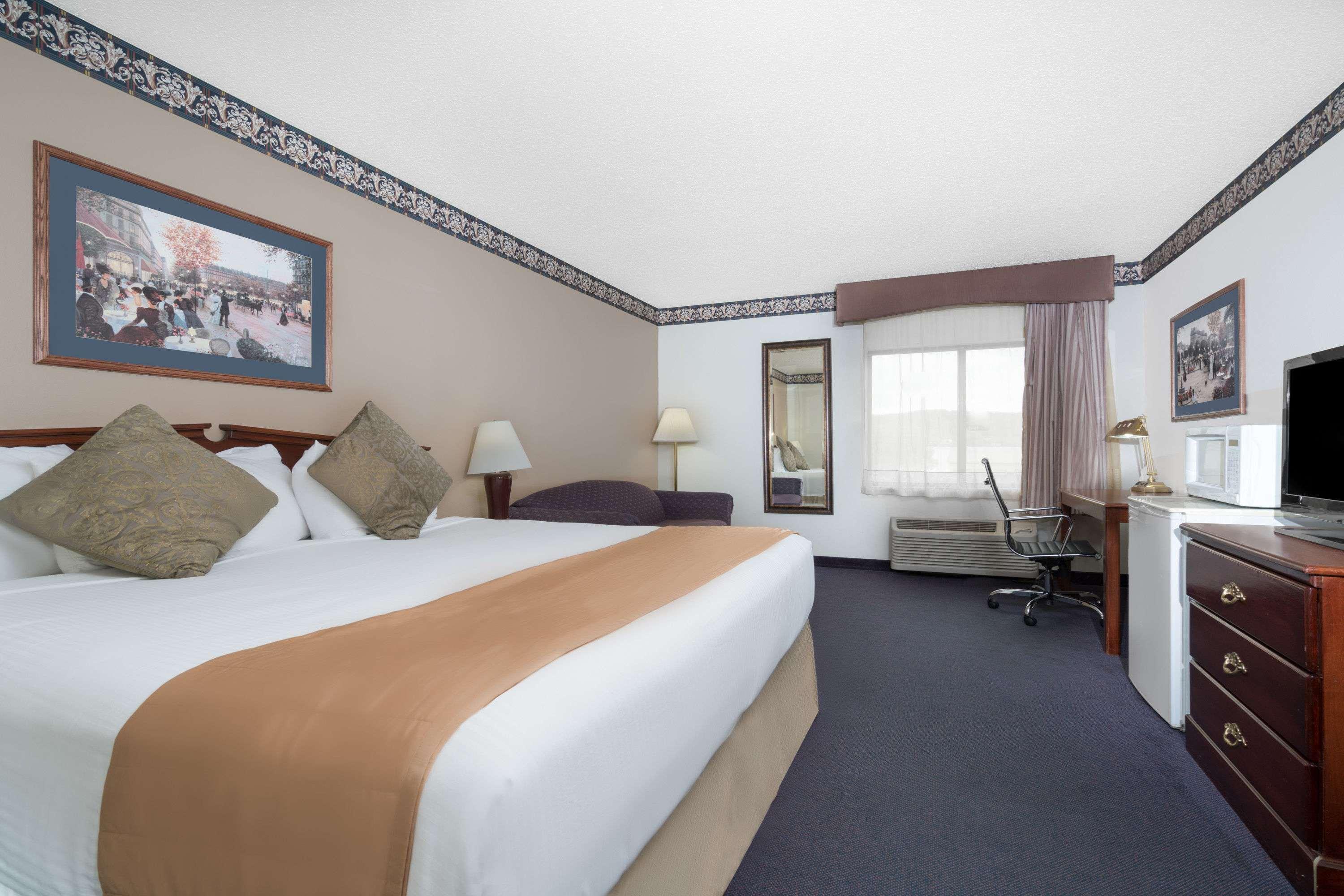 Baymont by Wyndham La Crosse/Onalaska — photo 5