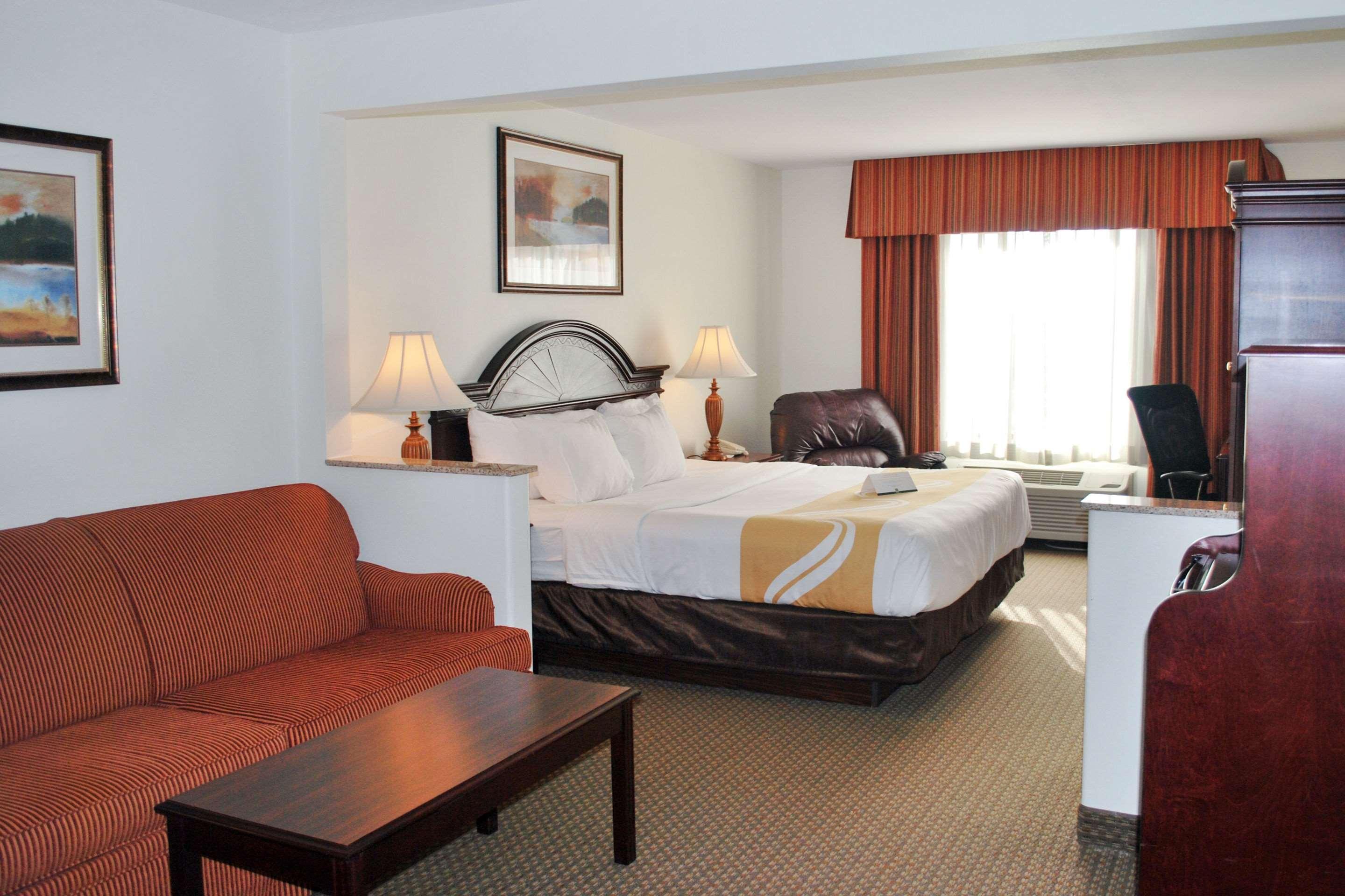Quality Inn & Suites Airport North — photo 5