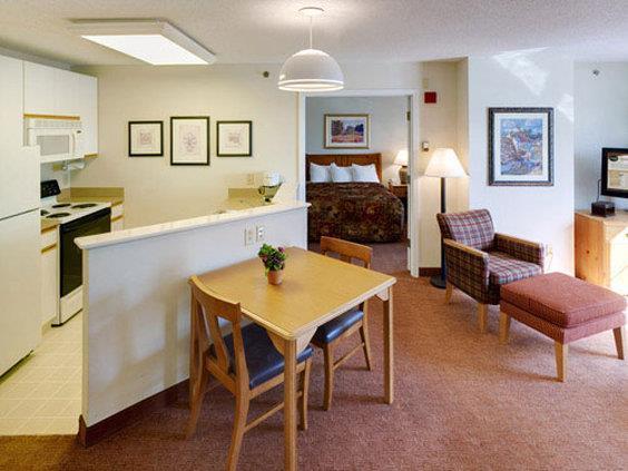 CrestHill Suites Albany — photo 4