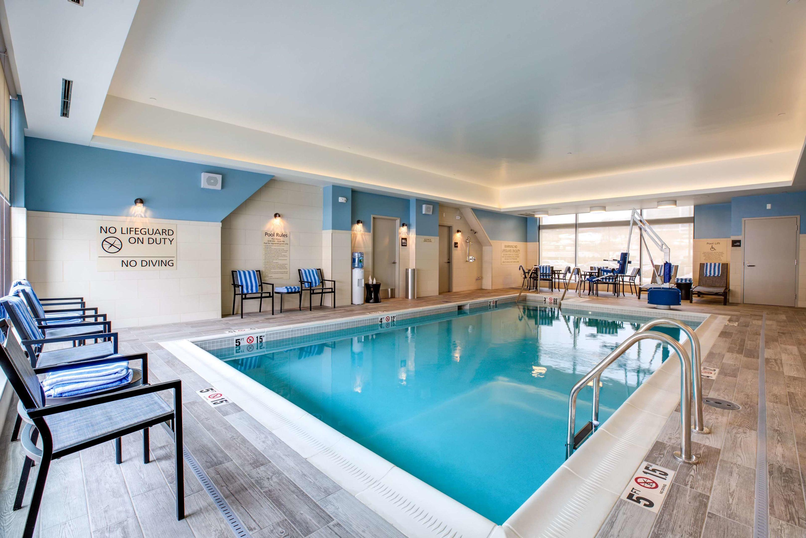 Hampton Inn and Suites Boston/Waltham — photo 4