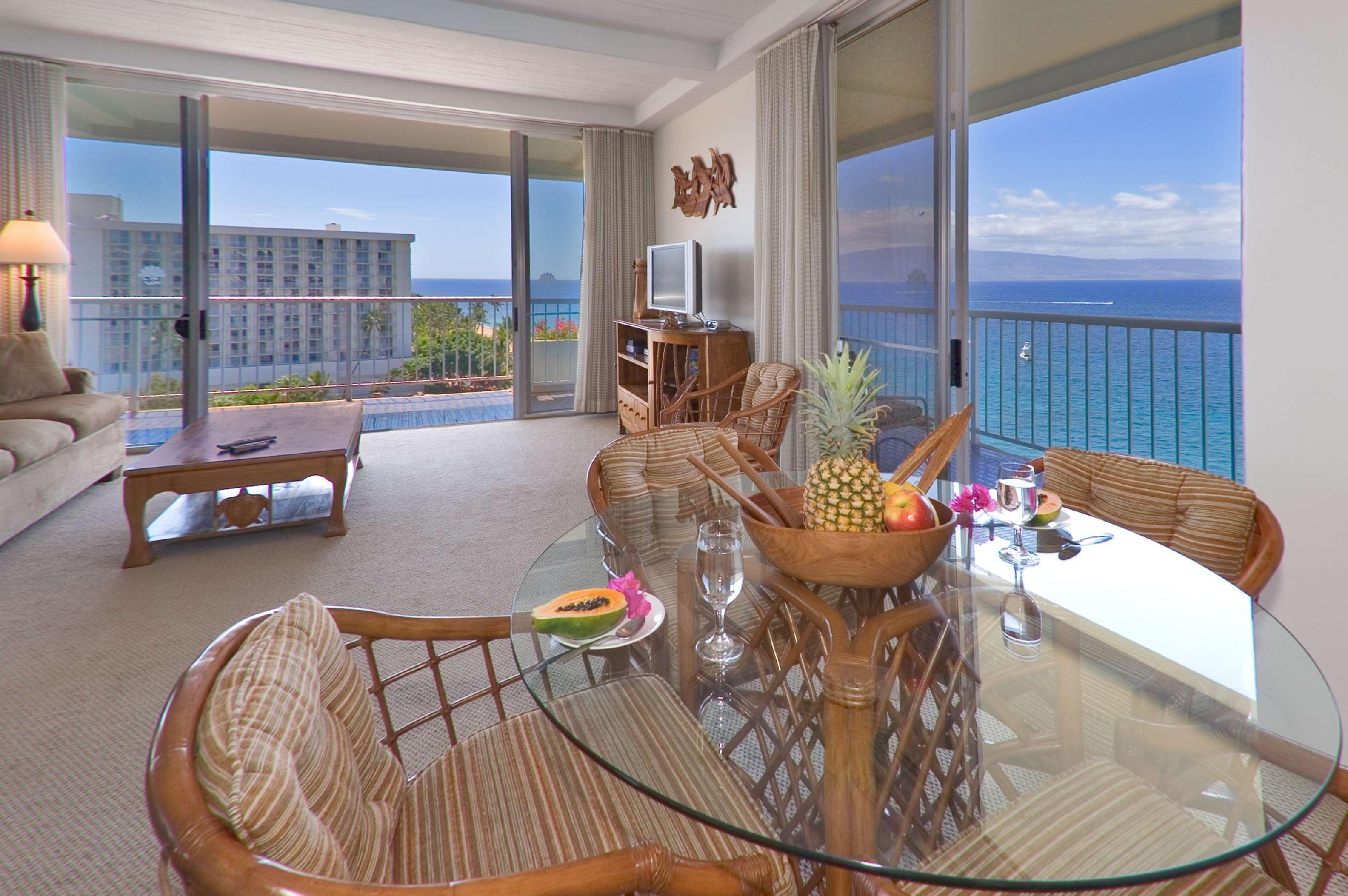 Aston at The Whaler on Kaanapali Beach — photo 5