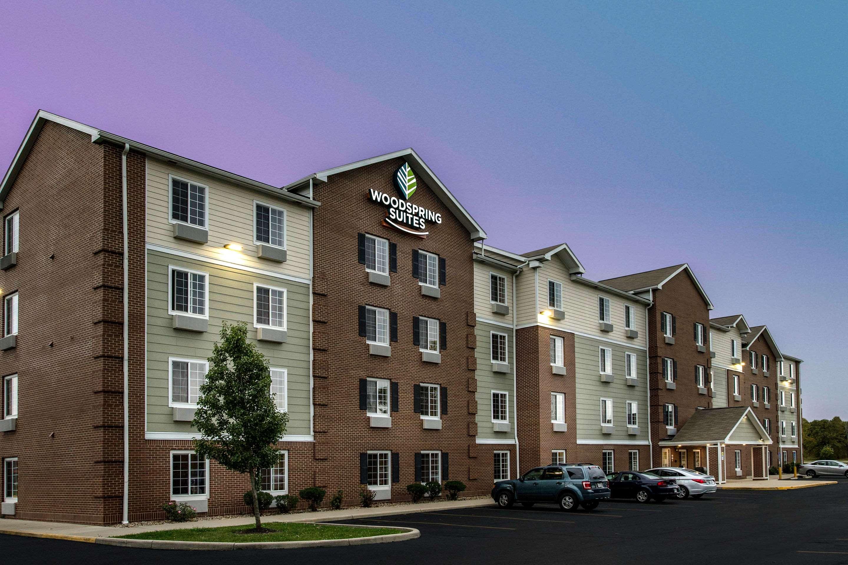 WoodSpring Suites Akron — photo 5