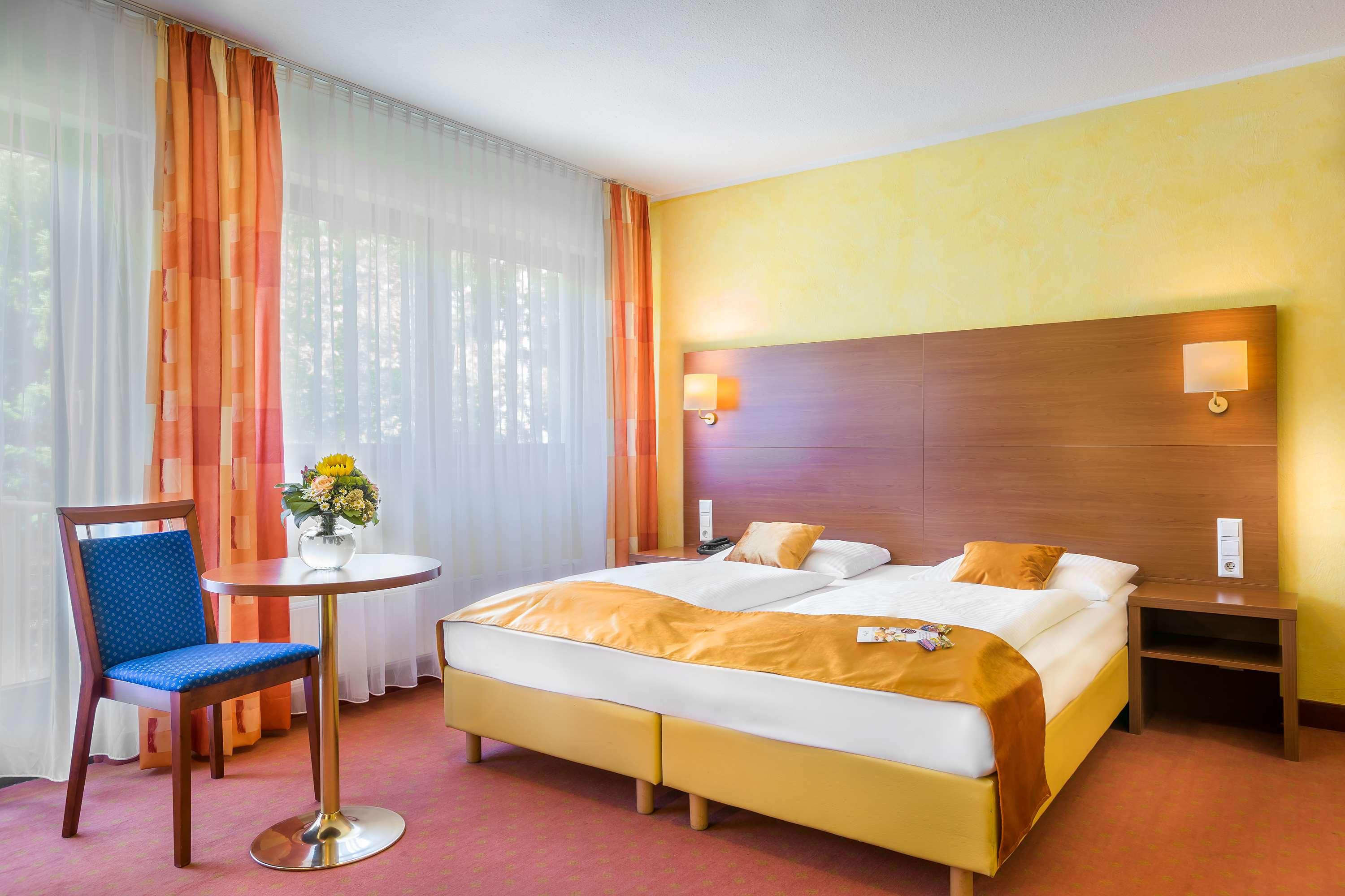Novum Hotel Rega Stuttgart — photo 4