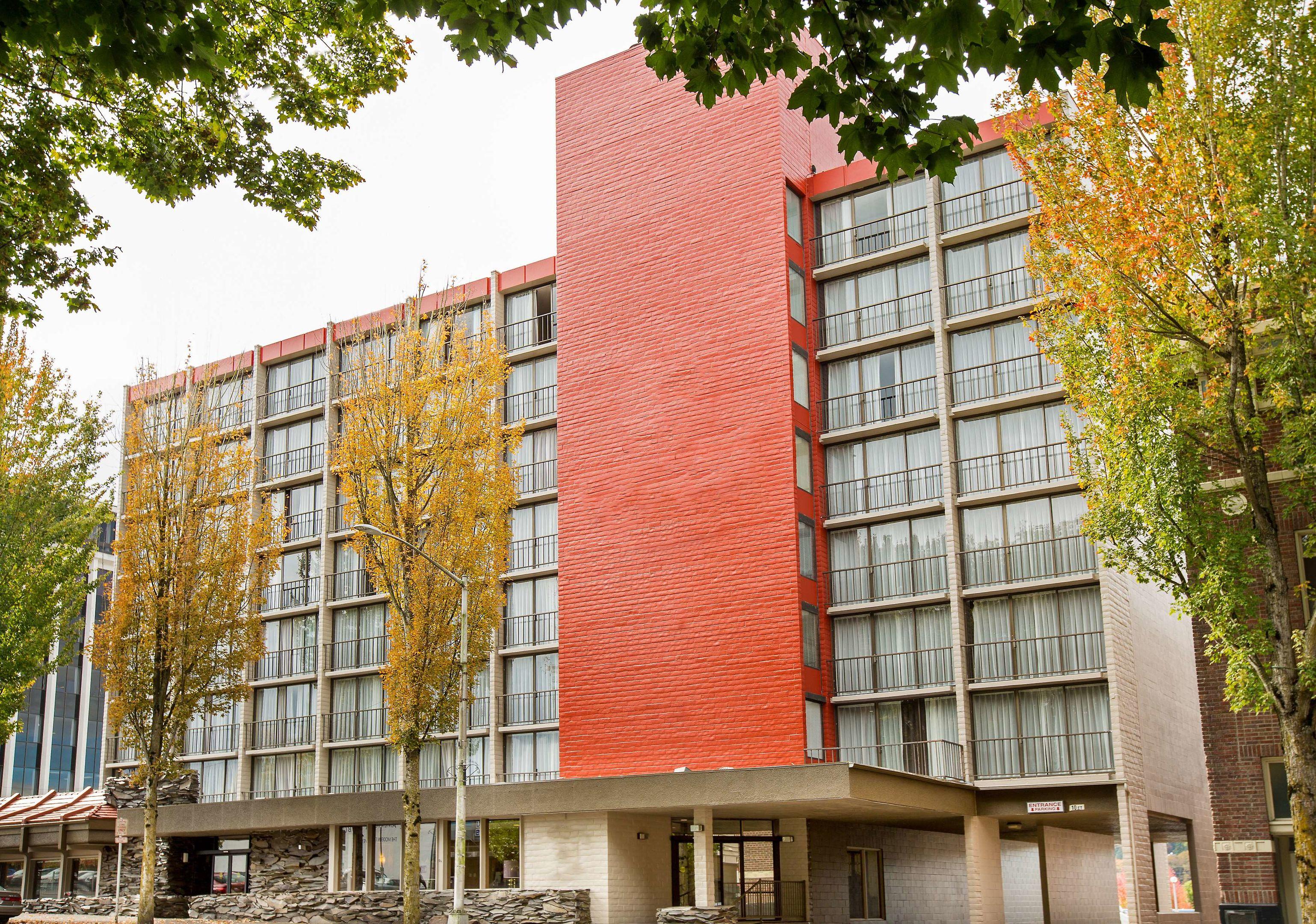 Red Lion Inn & Suites Olympia, Governor Hotel — photo 3