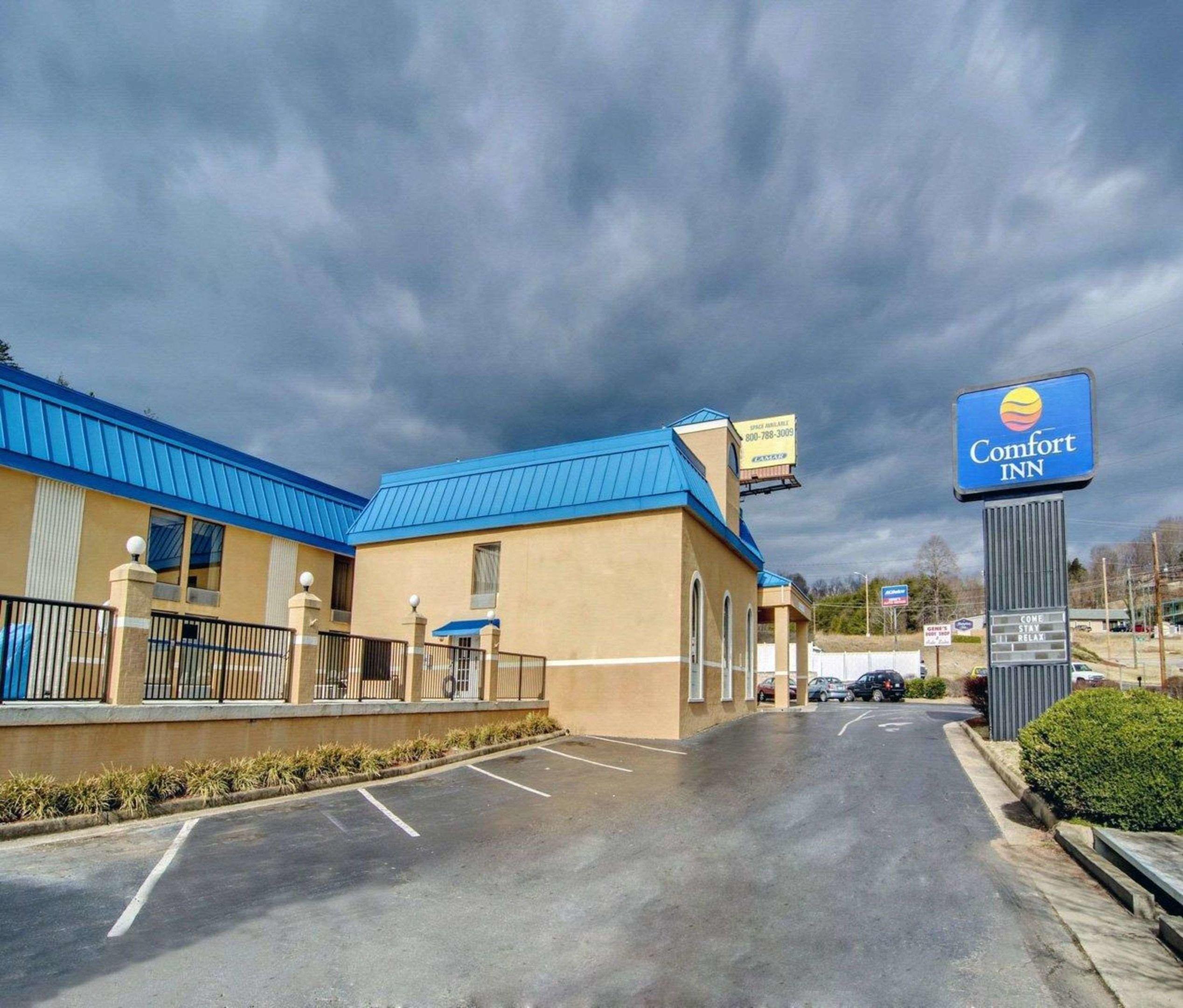 Comfort Inn — photo 3
