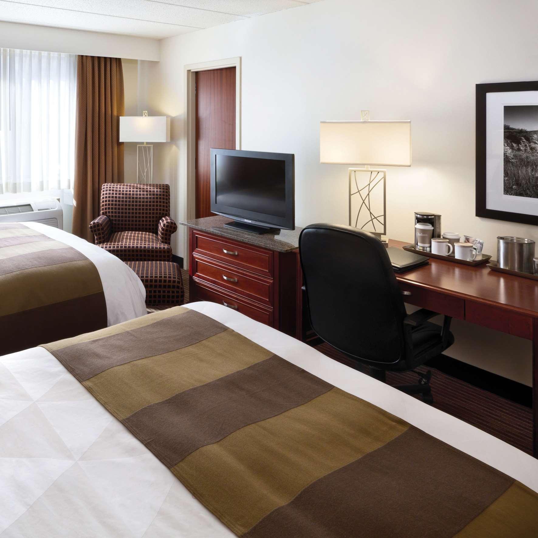 Radisson Hotel Bismarck — photo 5
