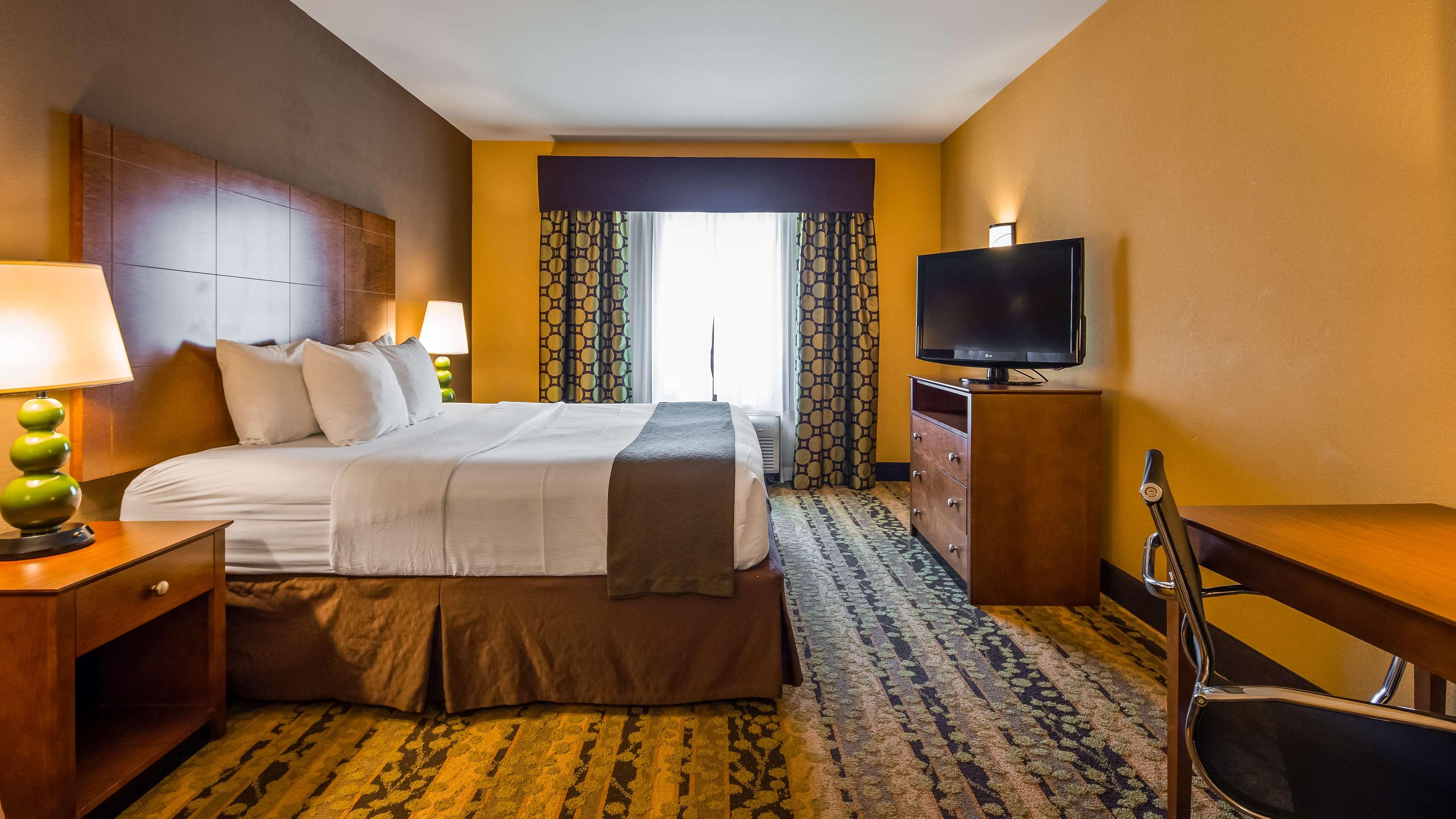 Best Western Plus Tupelo Inn & Suites — photo 5