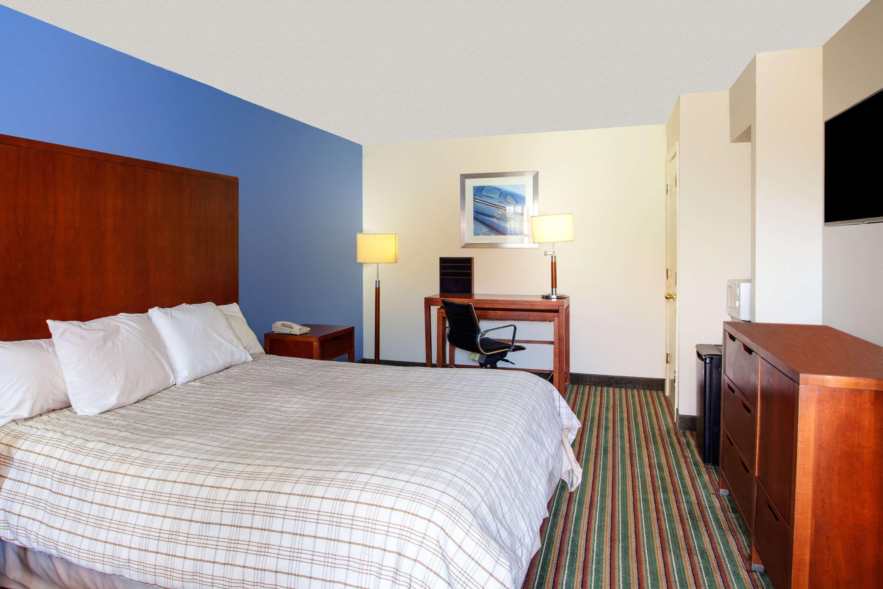 Knights Inn Lithonia — photo 4