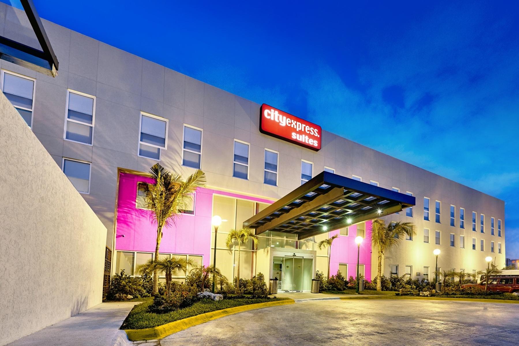 City Express Suites Playa del Carmen — photo 4