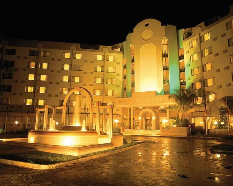 Safari Court Hotel — photo 4