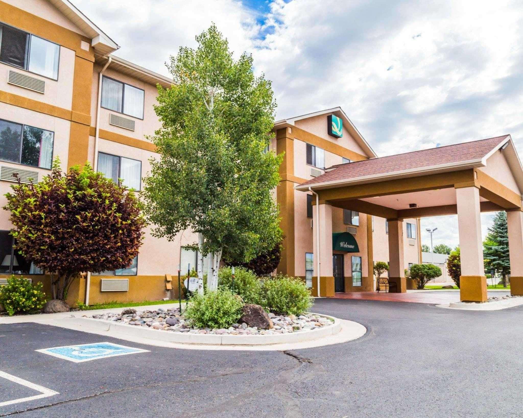 Quality Inn & Suites — photo 4