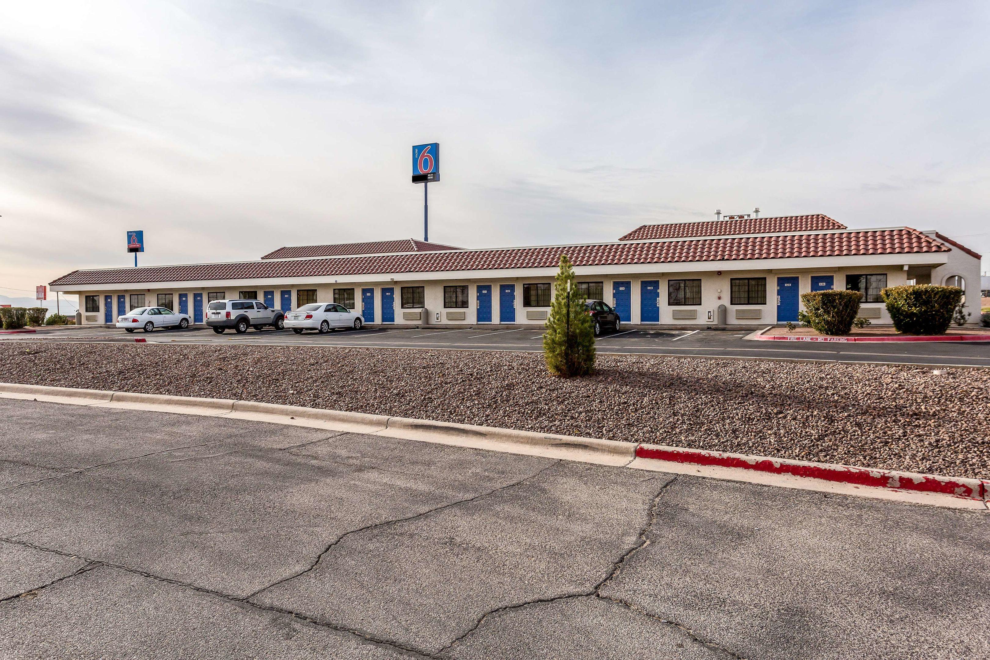 Motel 6 El Paso East — photo 4