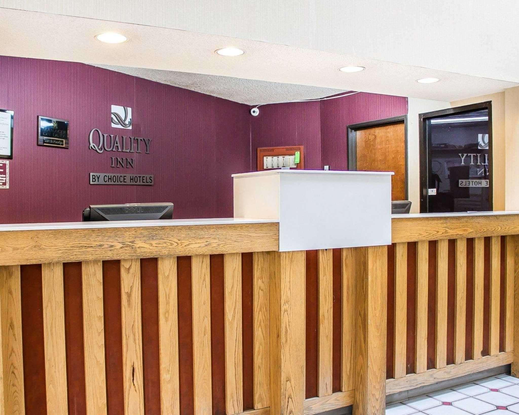 Quality Inn Elyria — photo 4