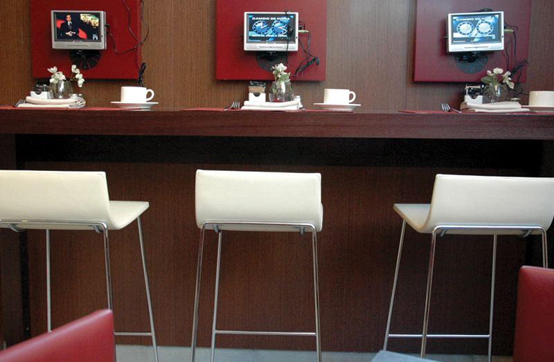 Hotel ILUNION Auditori — photo 4