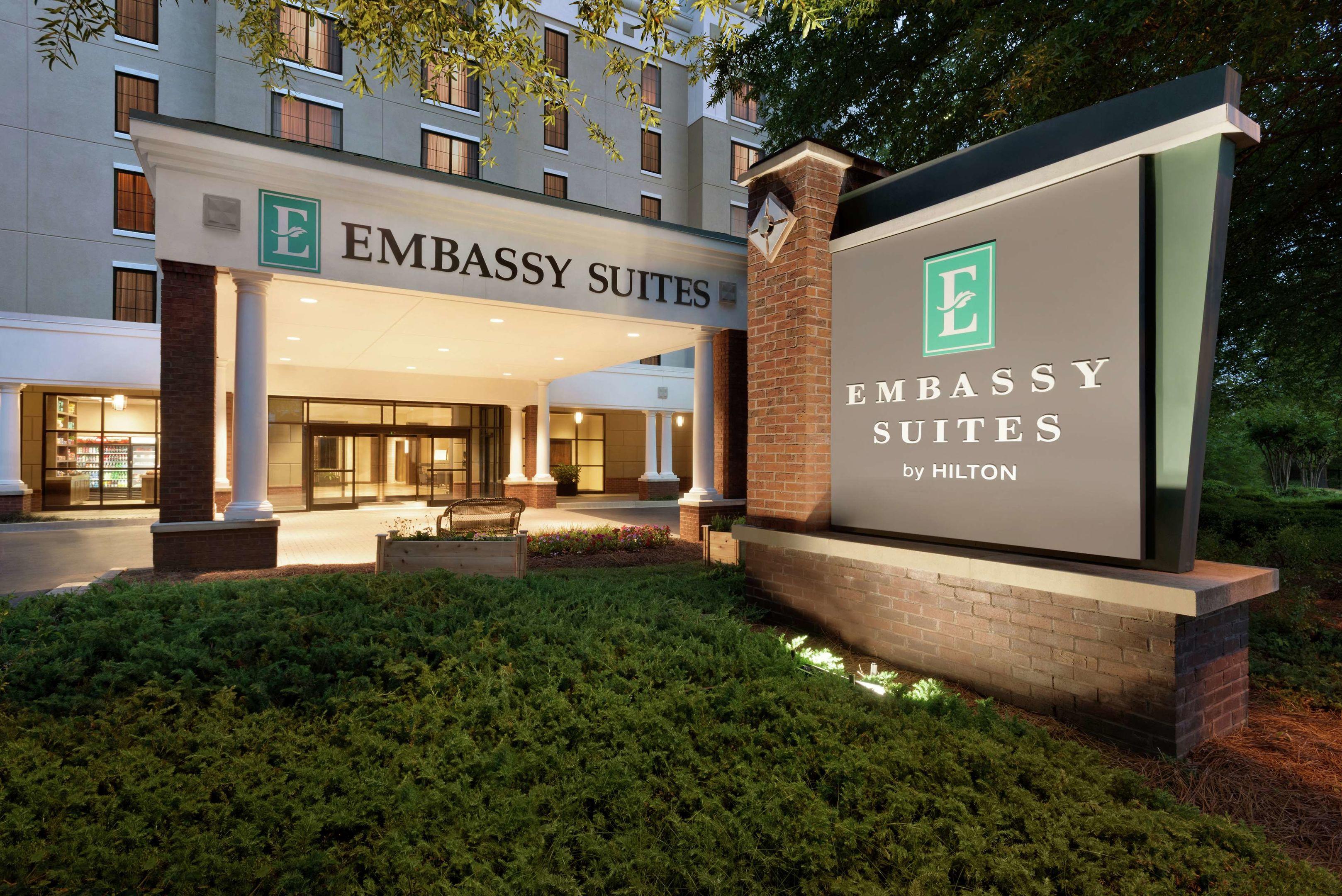 Embassy Suites by Hilton Atlanta Alpharetta — photo 4