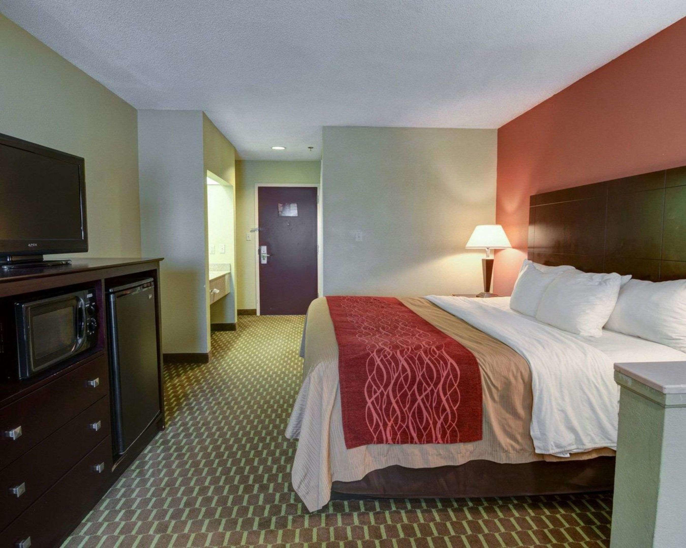 Quality Inn & Suites Pine Bluff — photo 4