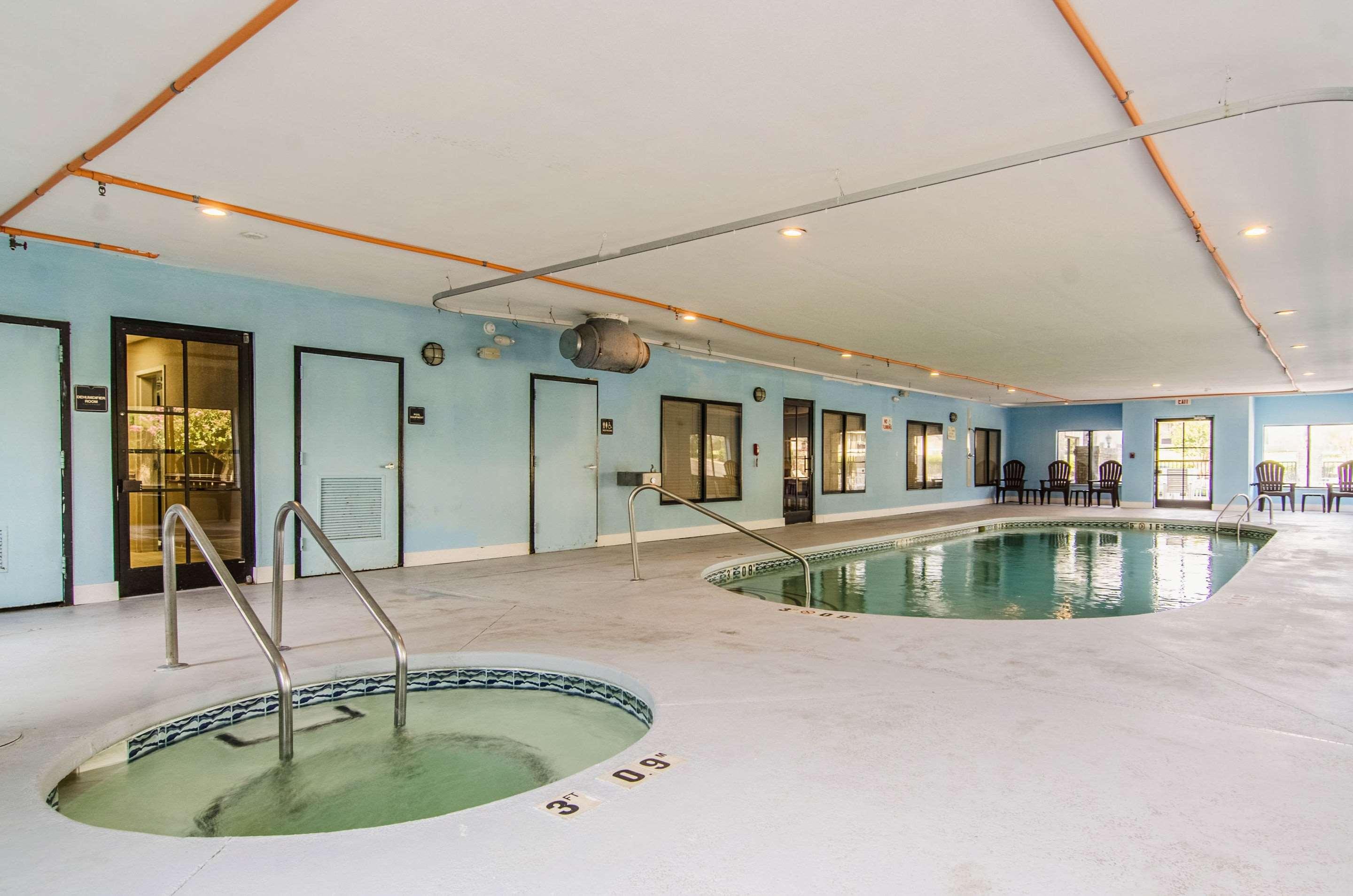 Quality Suites — photo 5