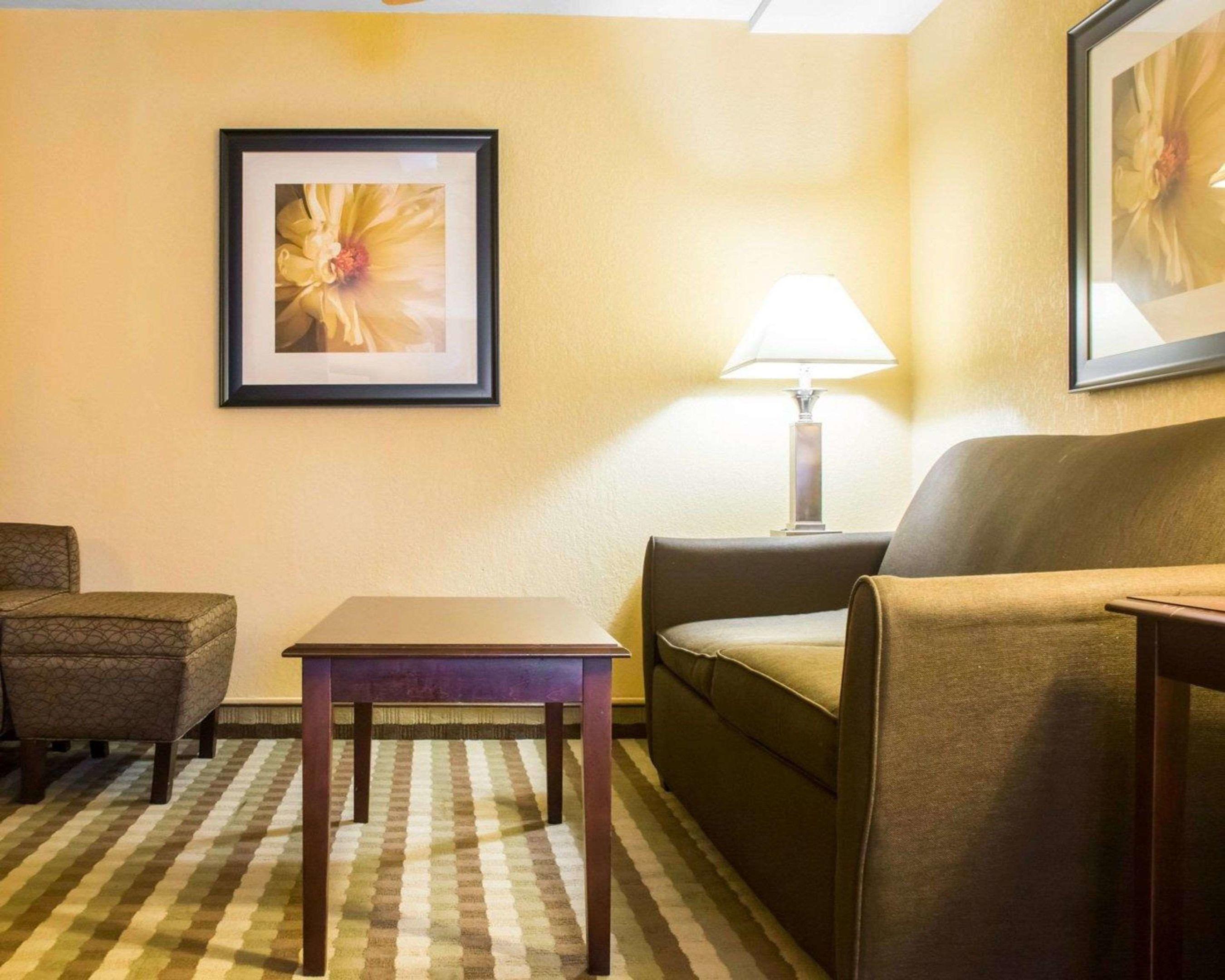 Quality Inn & Suites Fairgrounds — photo 4