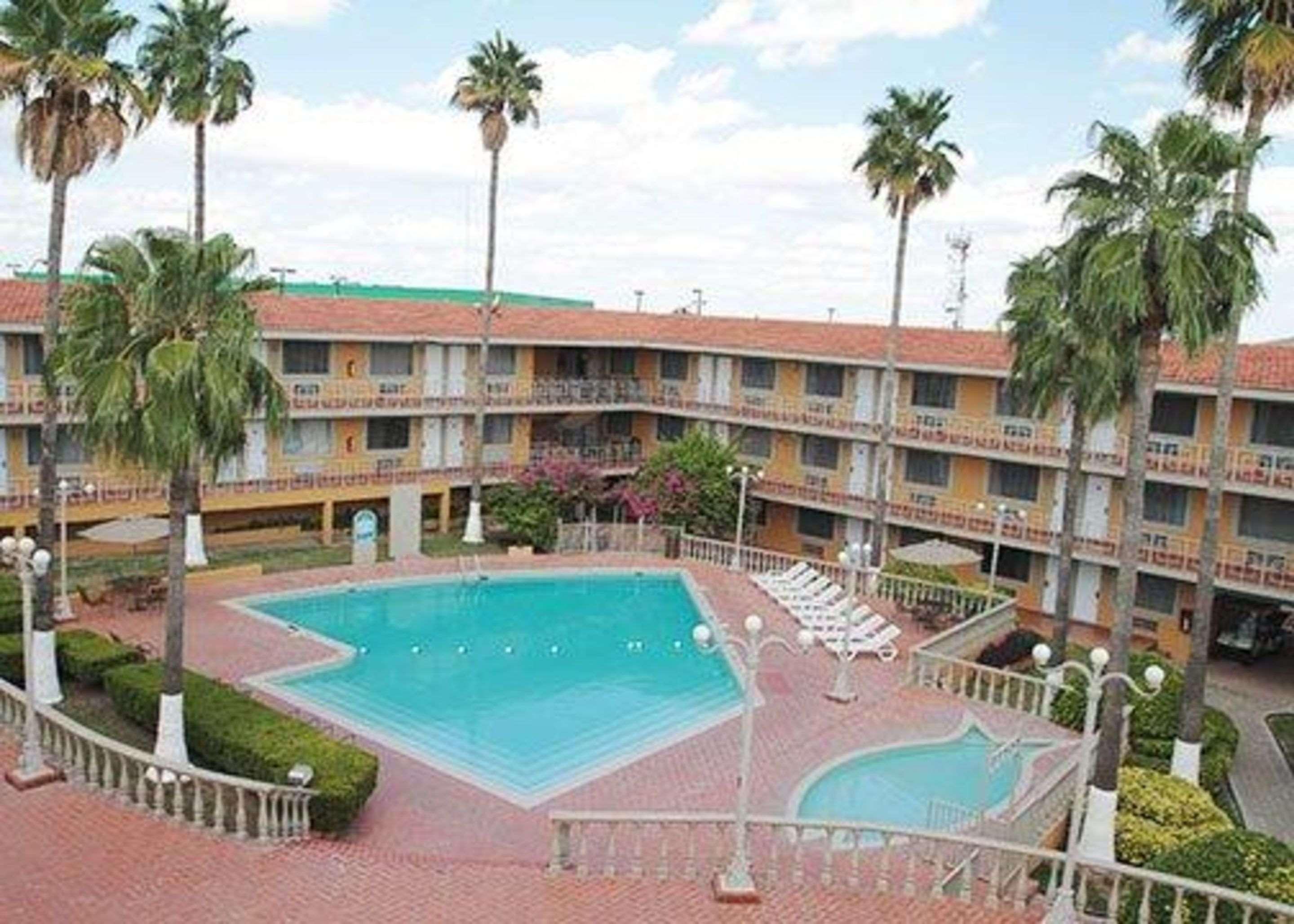 Quality Inn Piedras Negras — photo 4