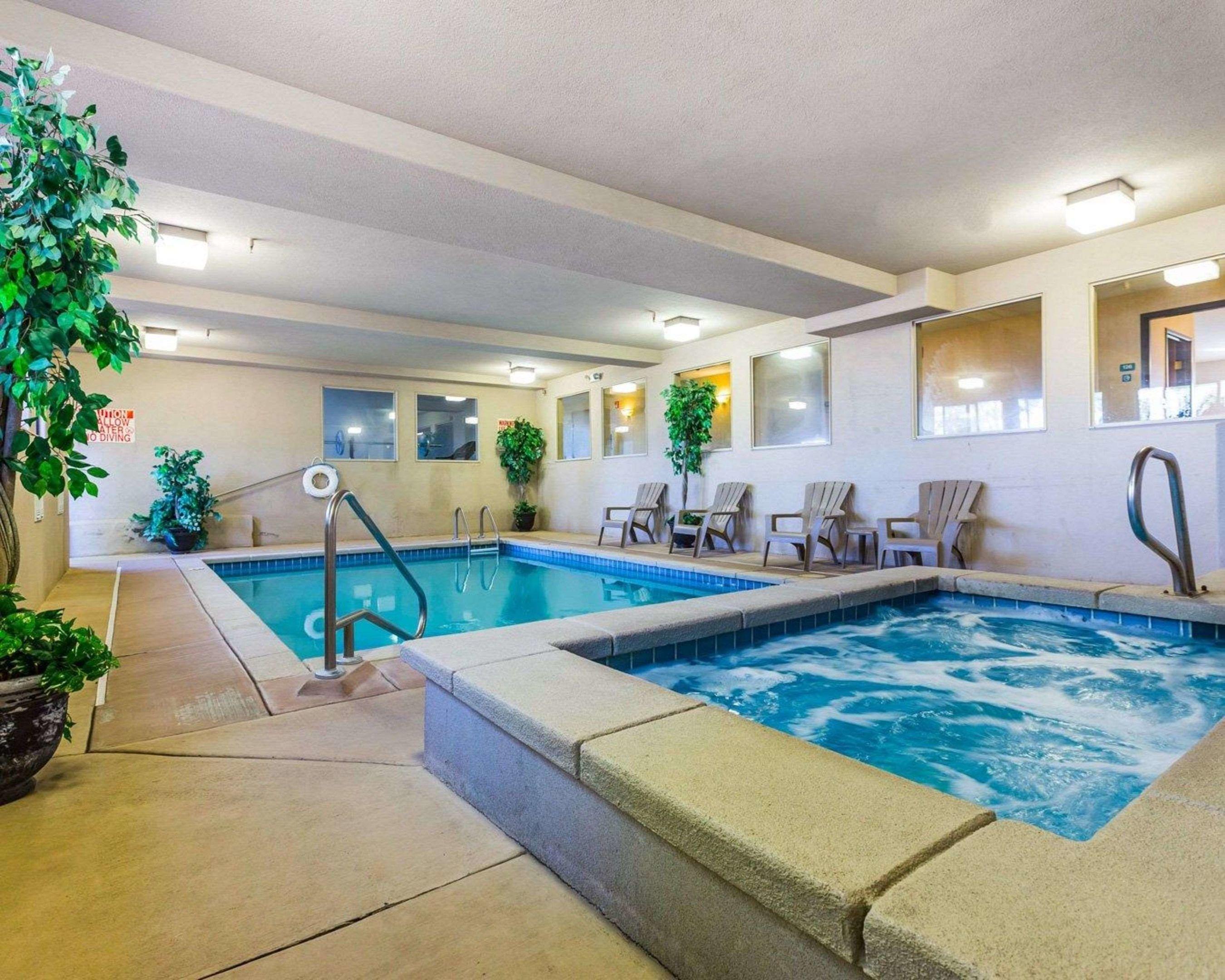Econo Lodge — photo 4