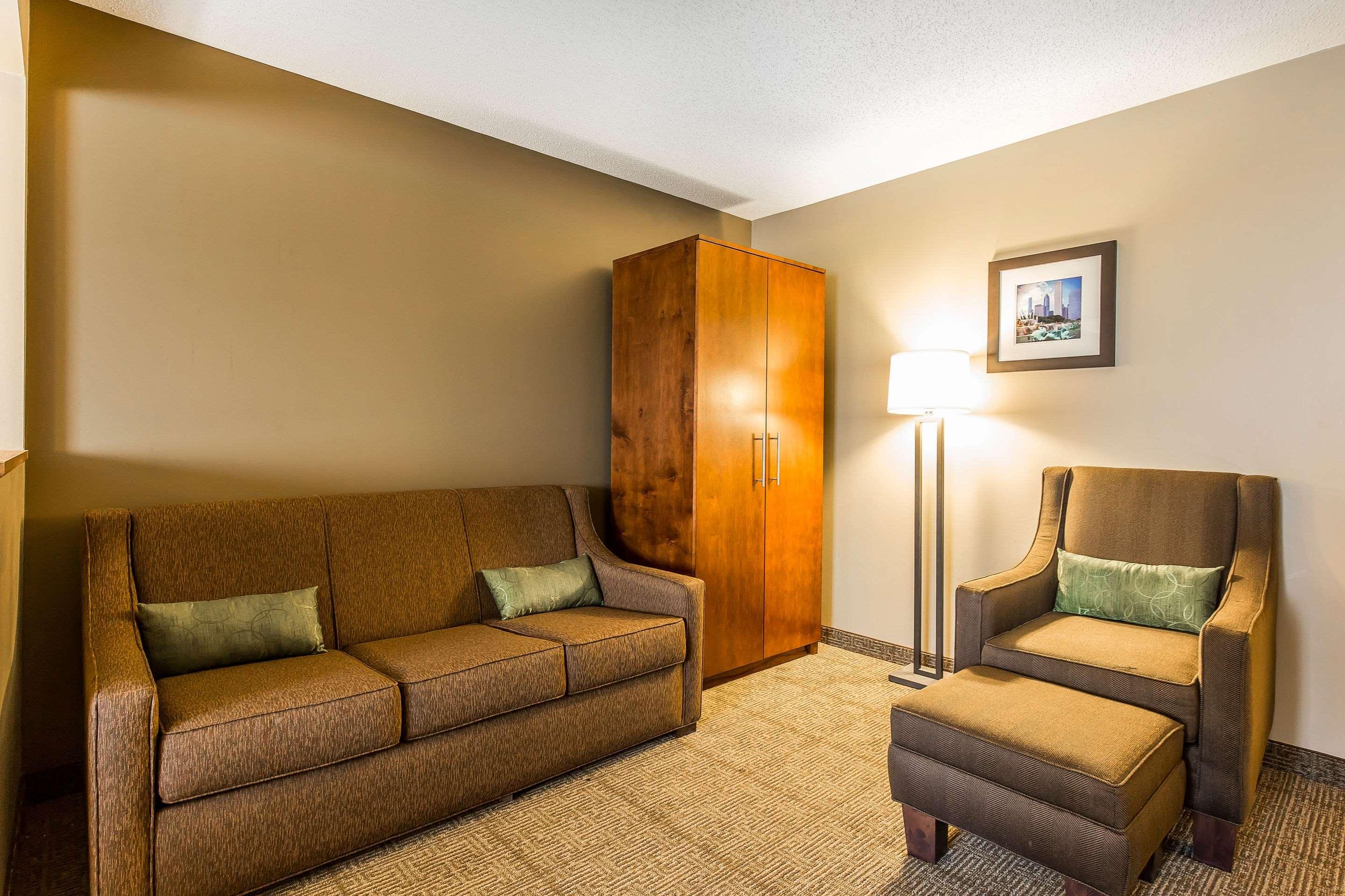 Comfort Inn Romeoville — photo 3