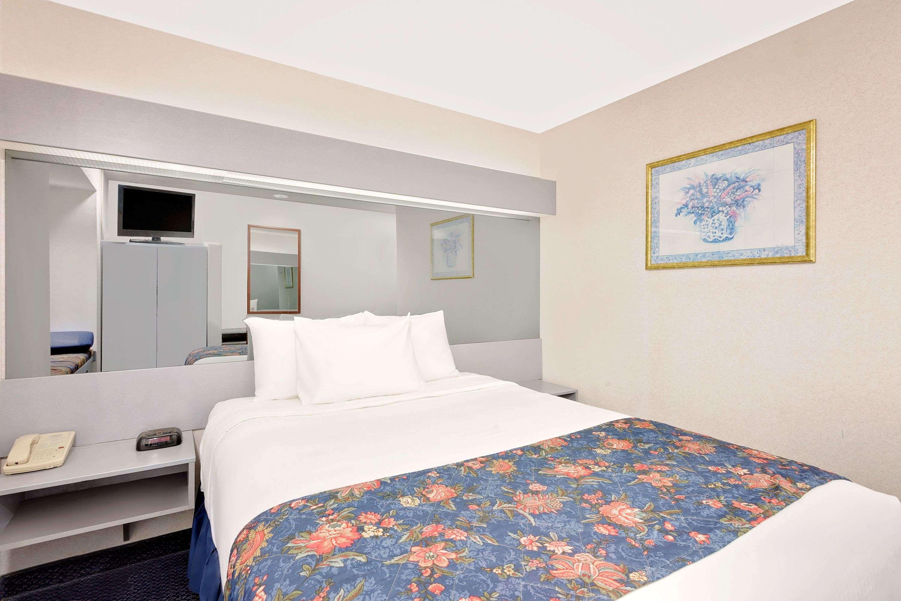 Microtel Inn & Suites Hagerstown — photo 4