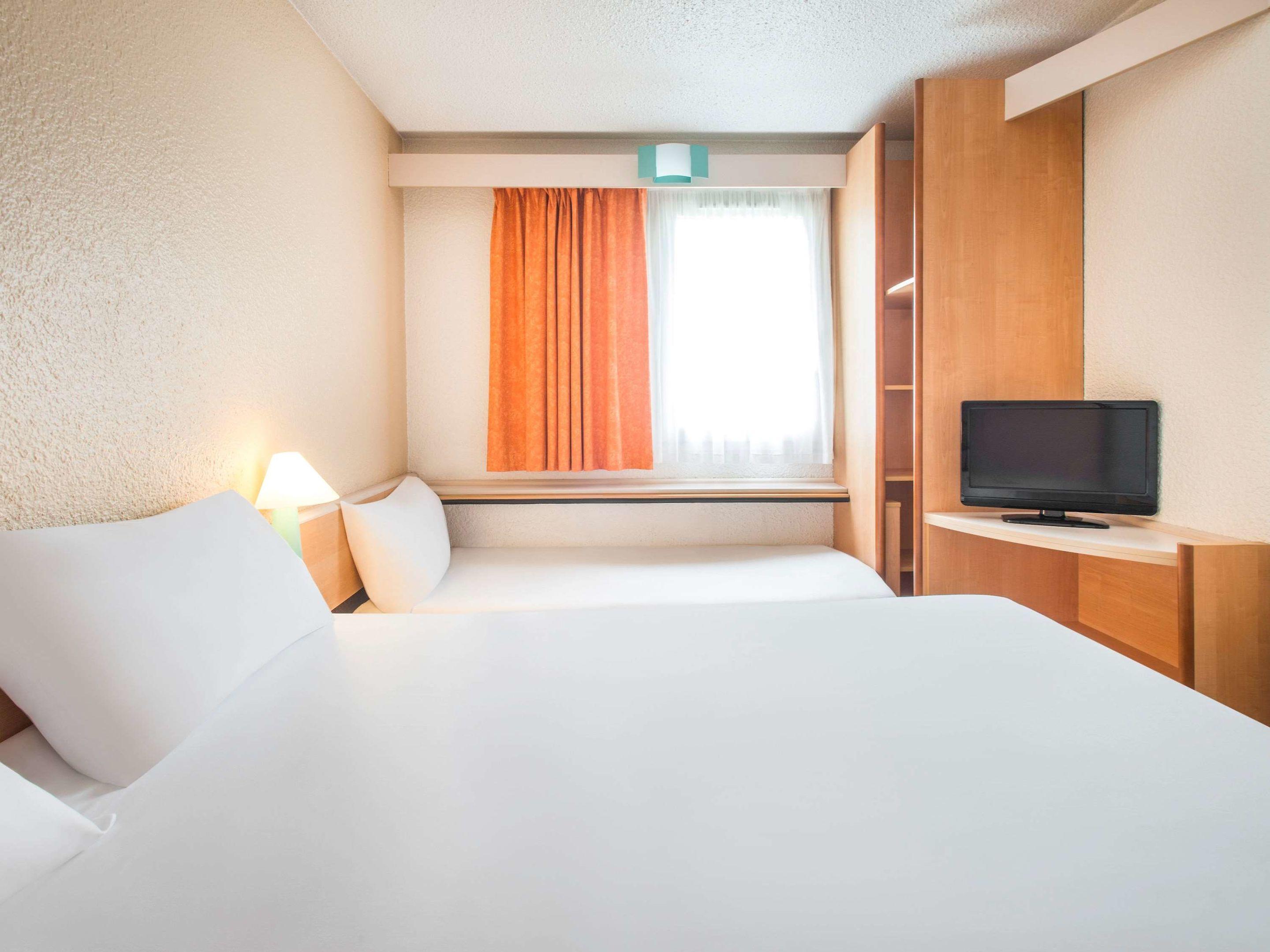 Hôtel ibis Niort Marais Poitevin — photo 4